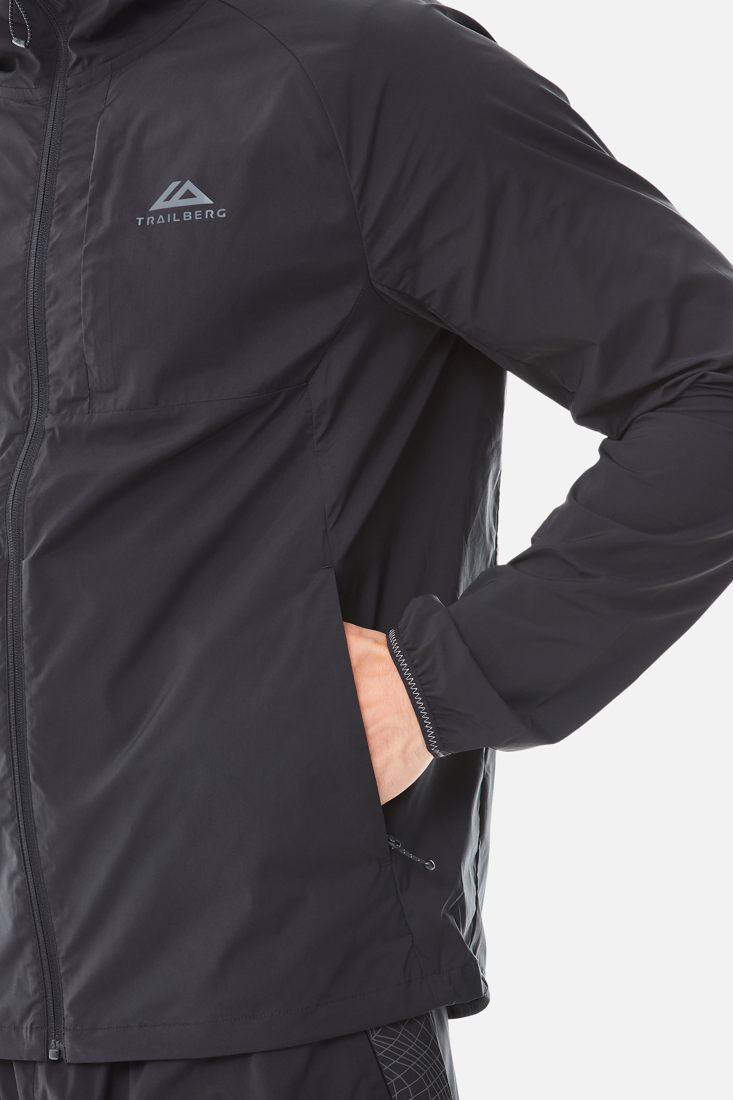 Vantage Hood - Black