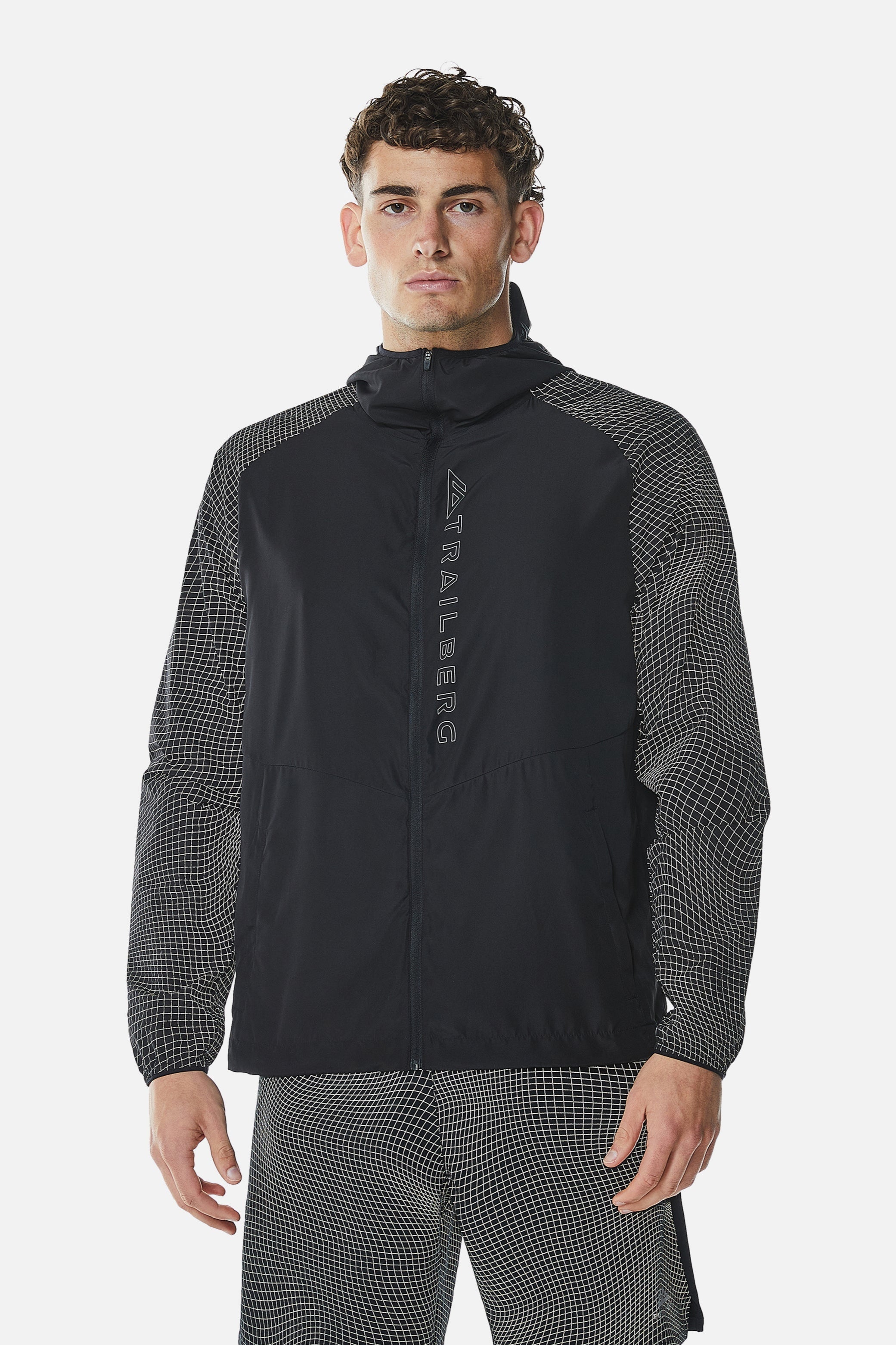 Aspect Windbreaker - Black