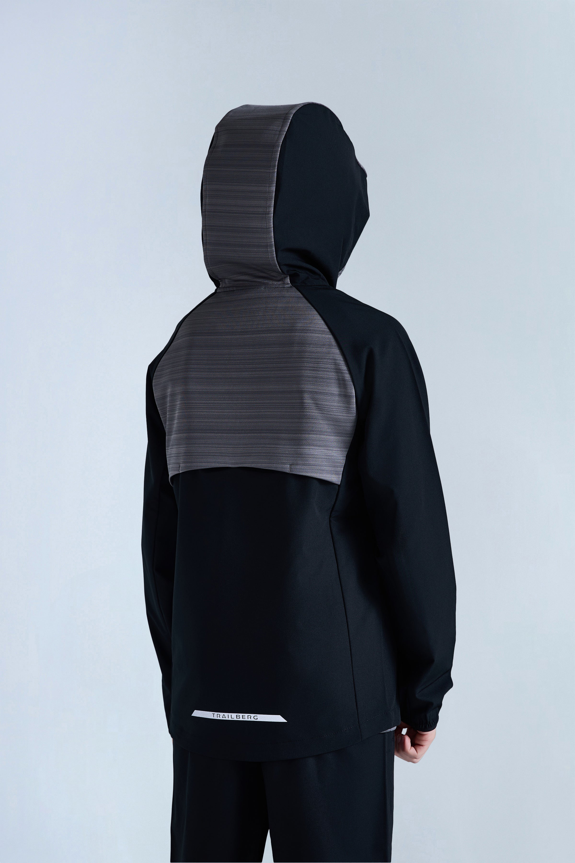 Boys Cloud 2.0 Woven Tracksuit - Black/Urban Smoke