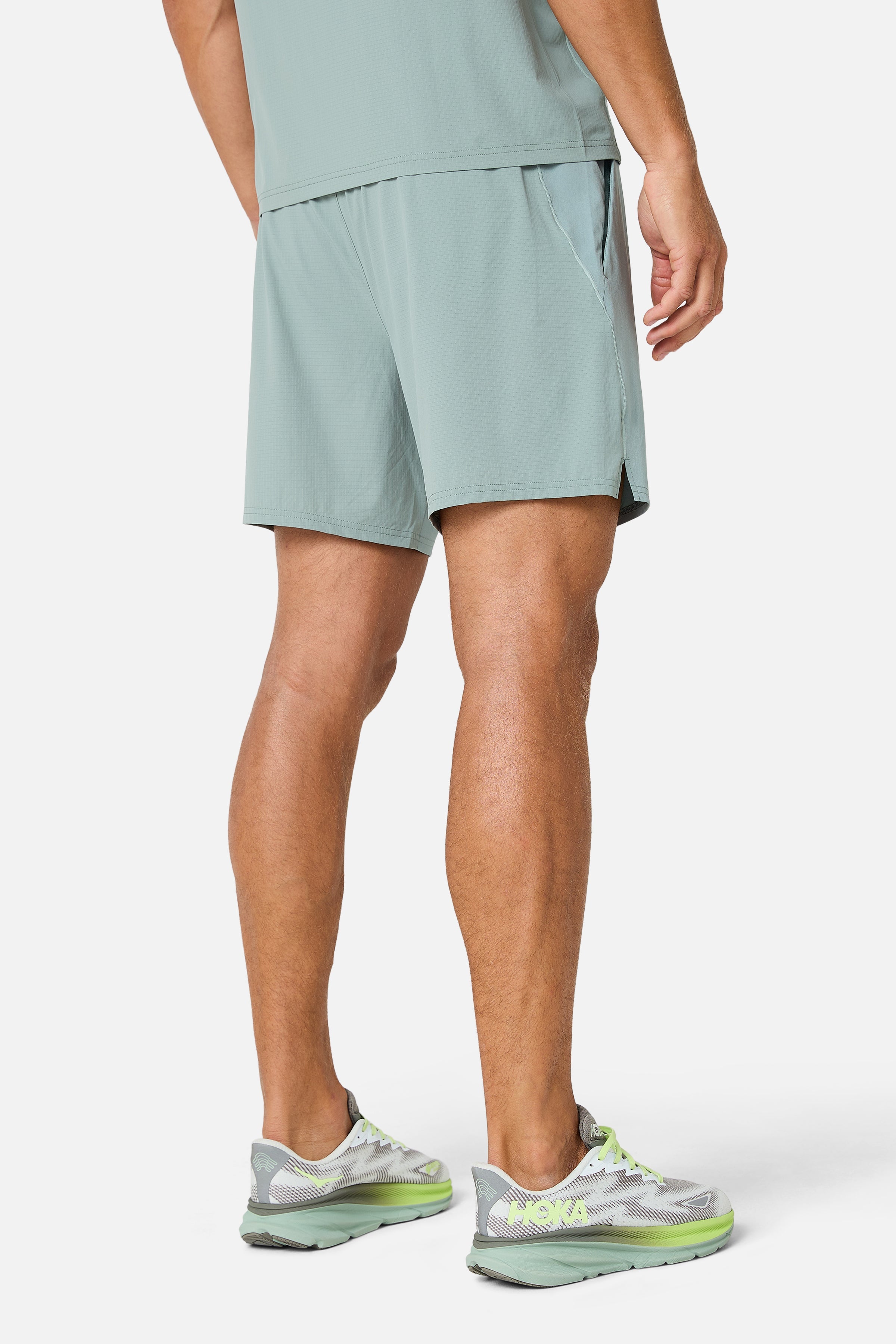 Momentum Short - Willow Green/Idyllic Green