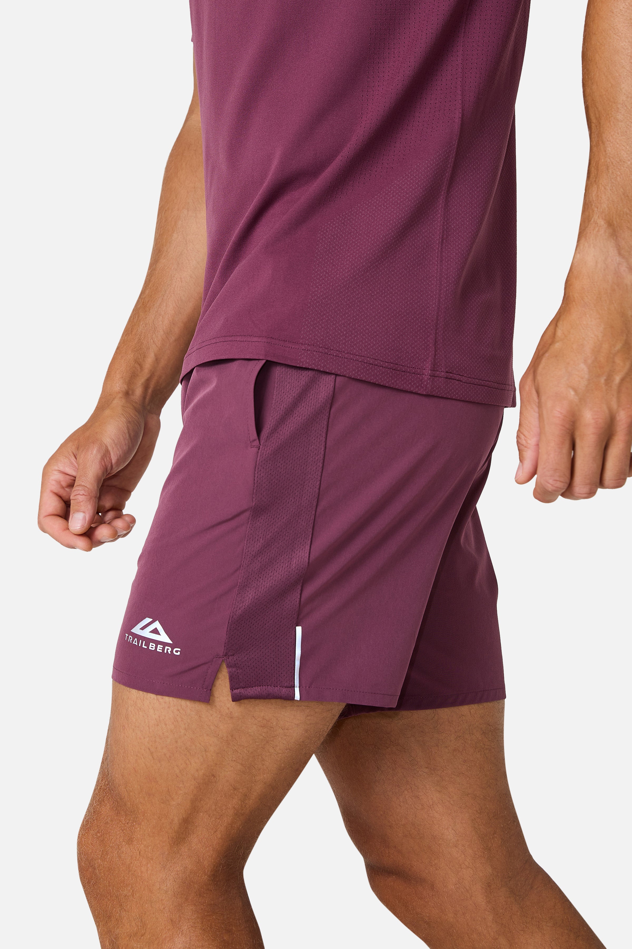 Essentials 2.0 Short - Deep Merlot