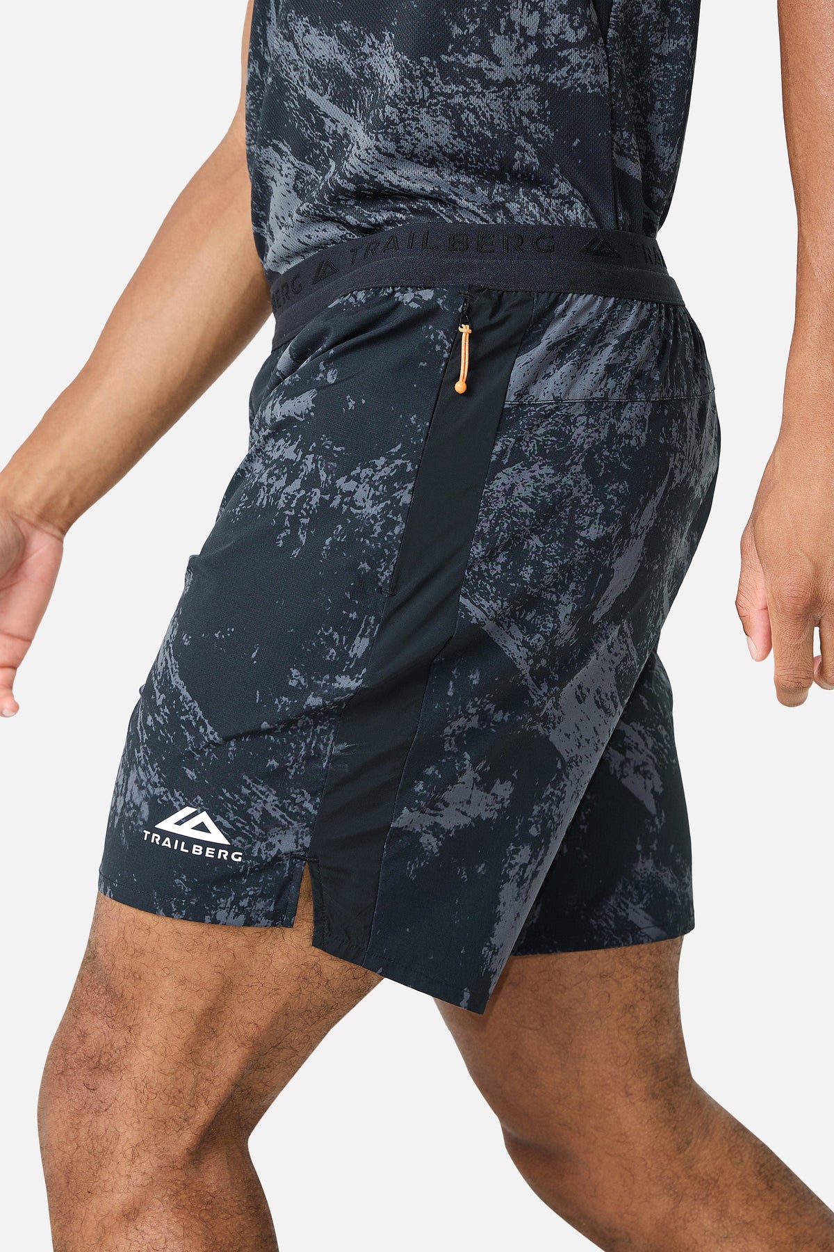 Fragment 2.0 Short - Black