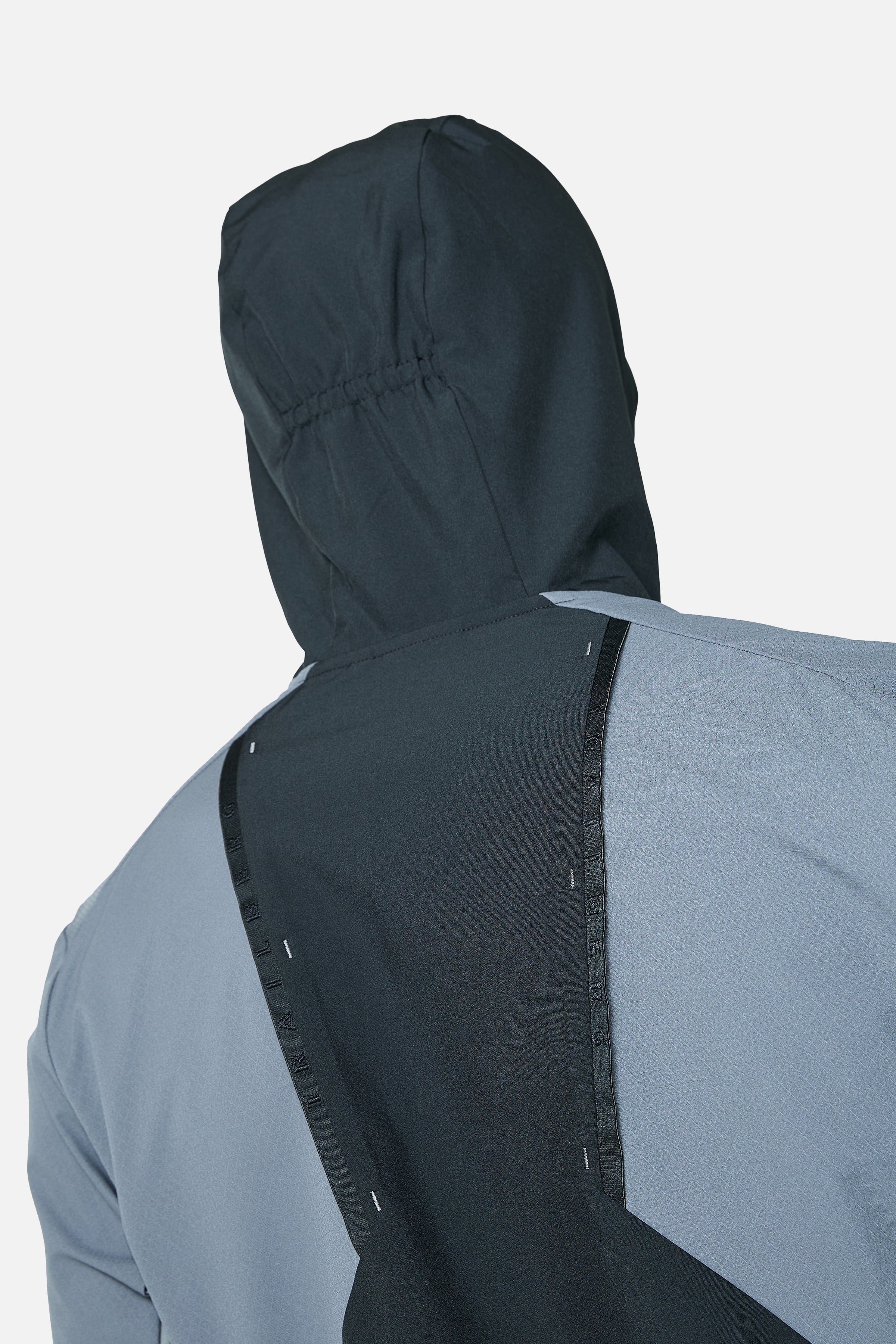 Triathlon Ultra Windbreaker - Black/Graphite Grey/Nightfall Grey