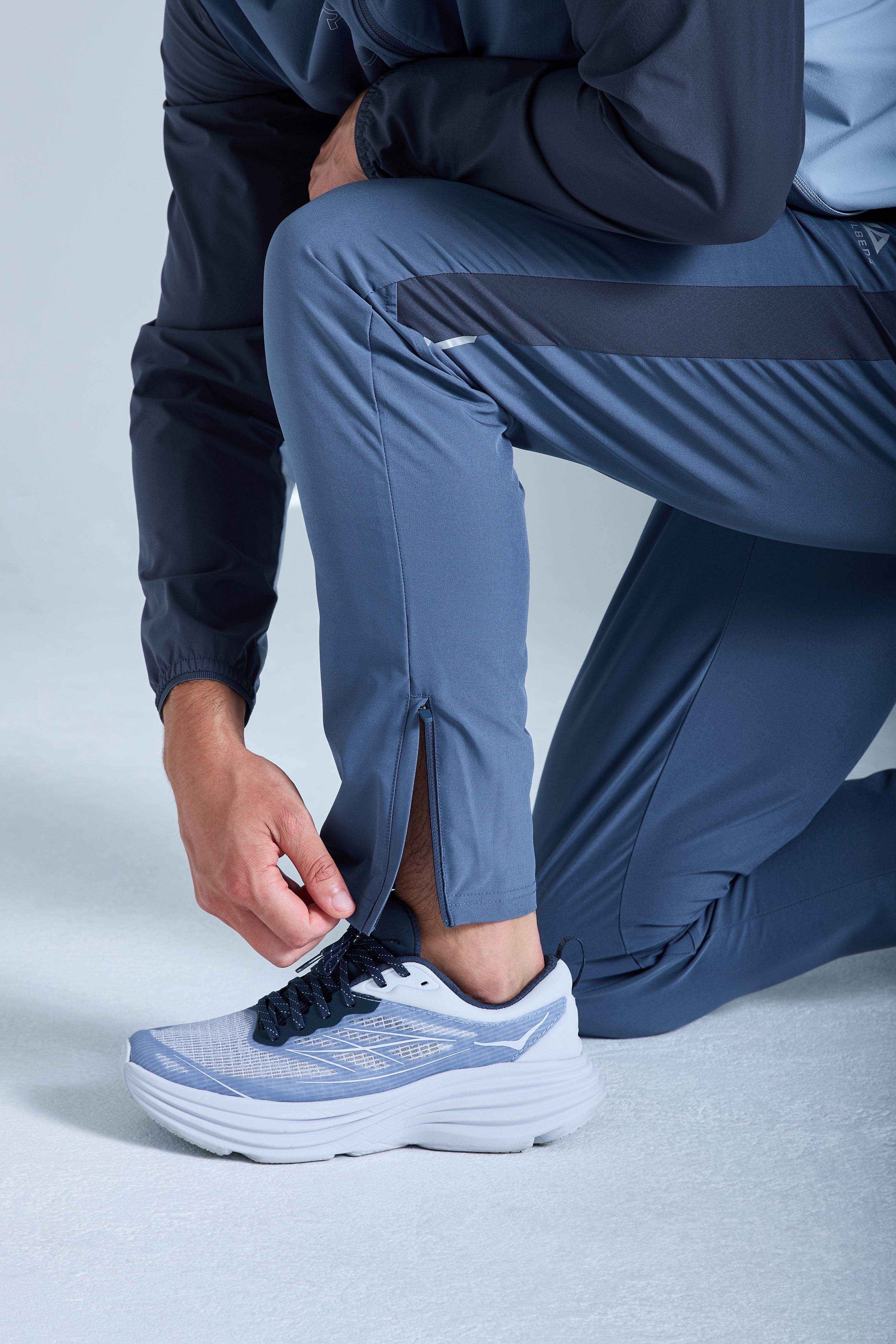 AW25 Triathlon Tracksuit - Breeze/Eclipse Blue