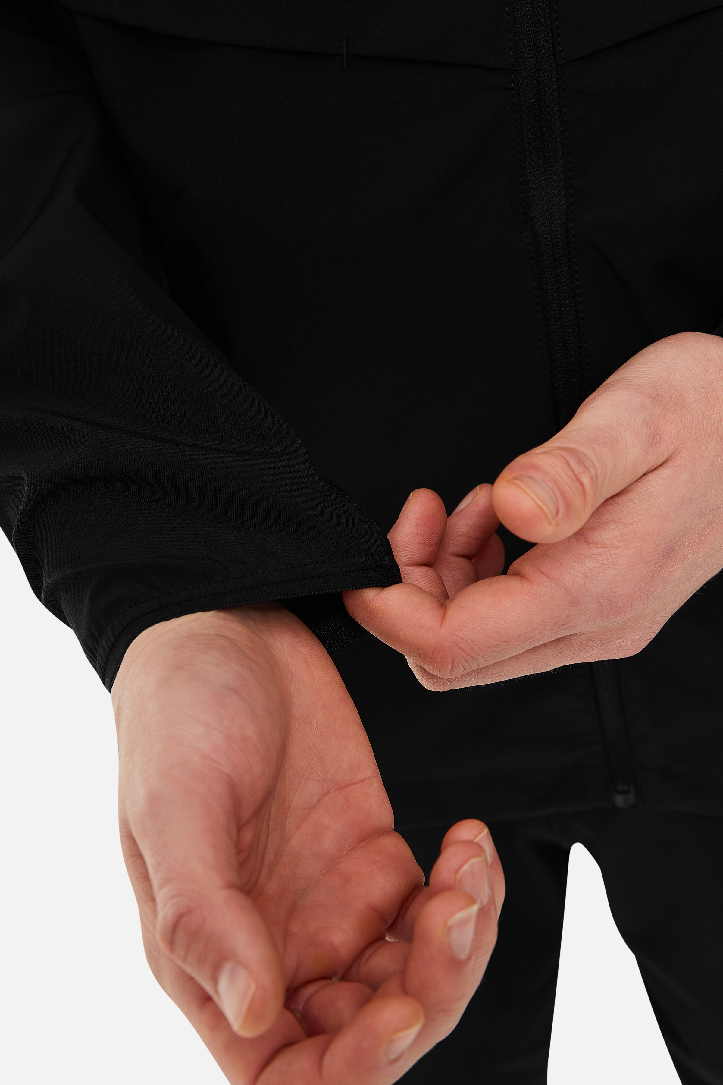 Elevate Tracksuit - Black