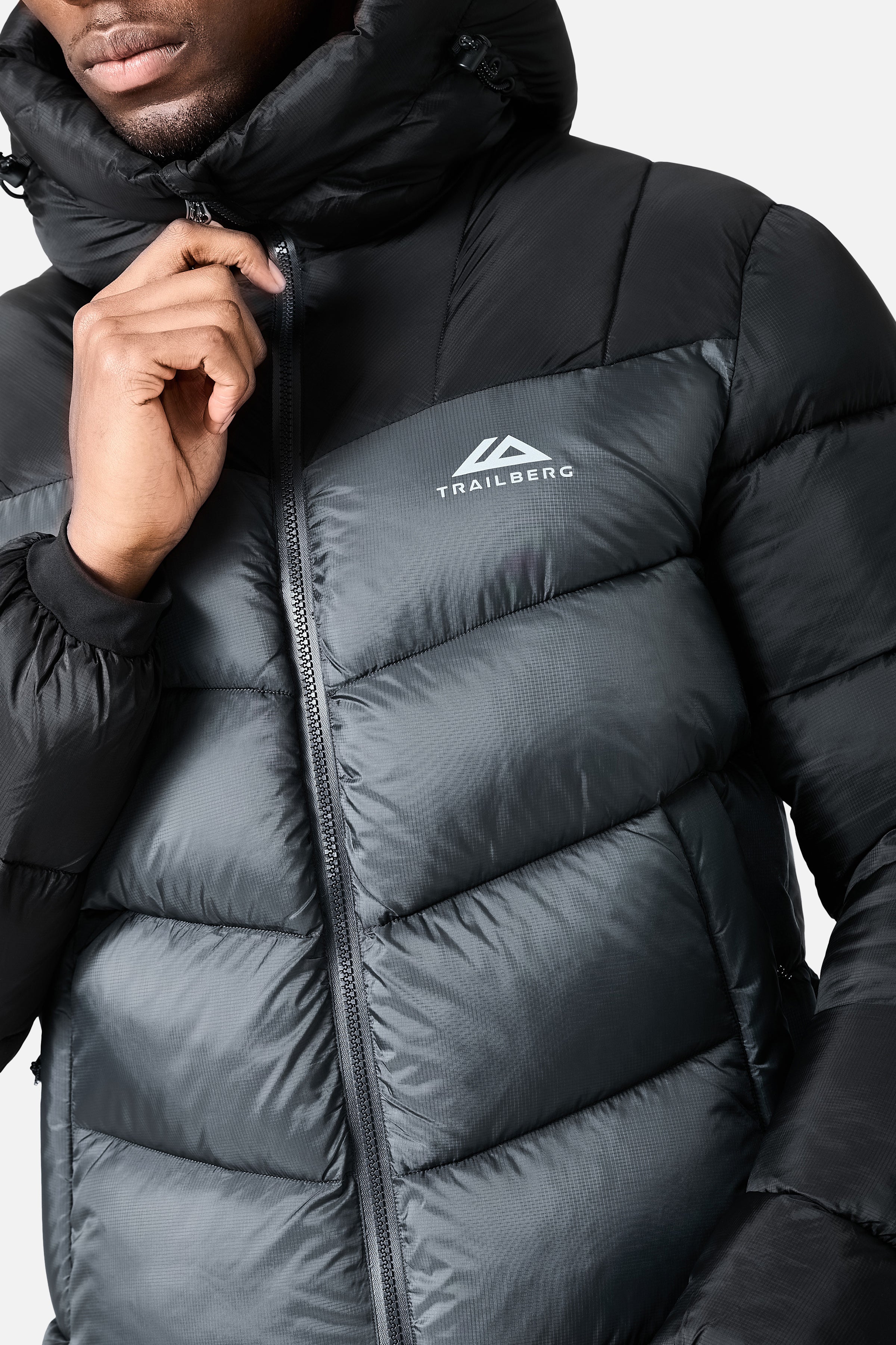 Alpina Insulated Jacket - Black/Volcano Grey