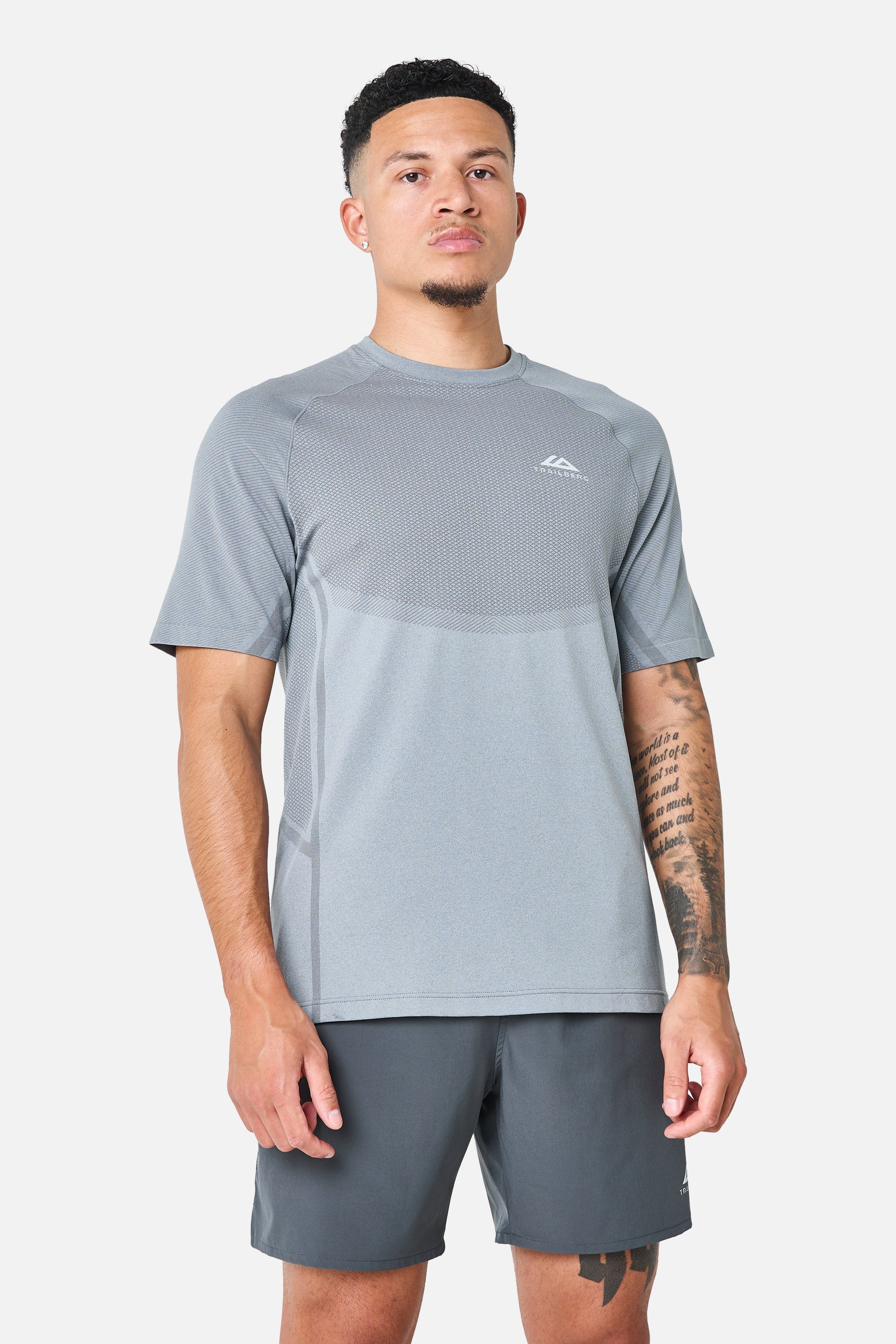 Fusion Seamless Tee - Lunar Grey/Graphite Grey