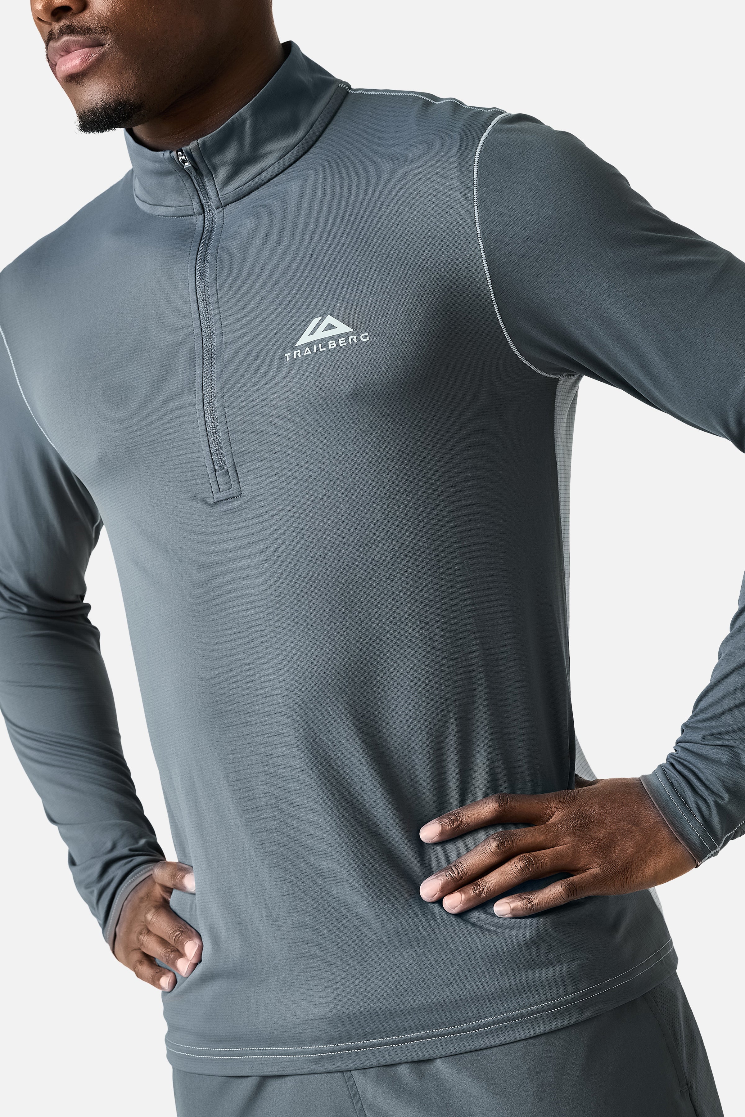 Nucleus 1/4 Zip Essentials 2.0 Twinset - Graphite Grey