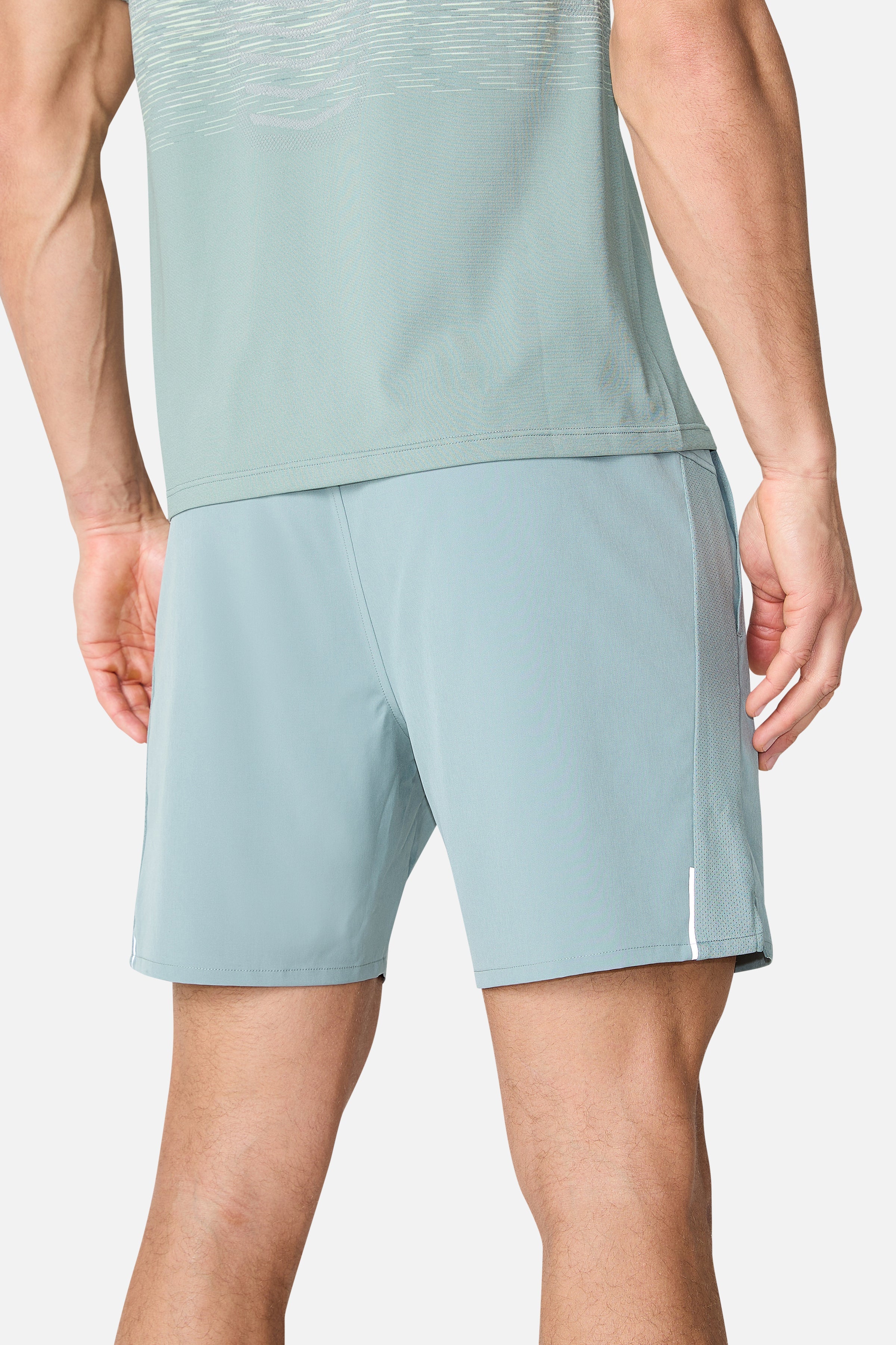 Essentials 2.0 Short - Willow Green