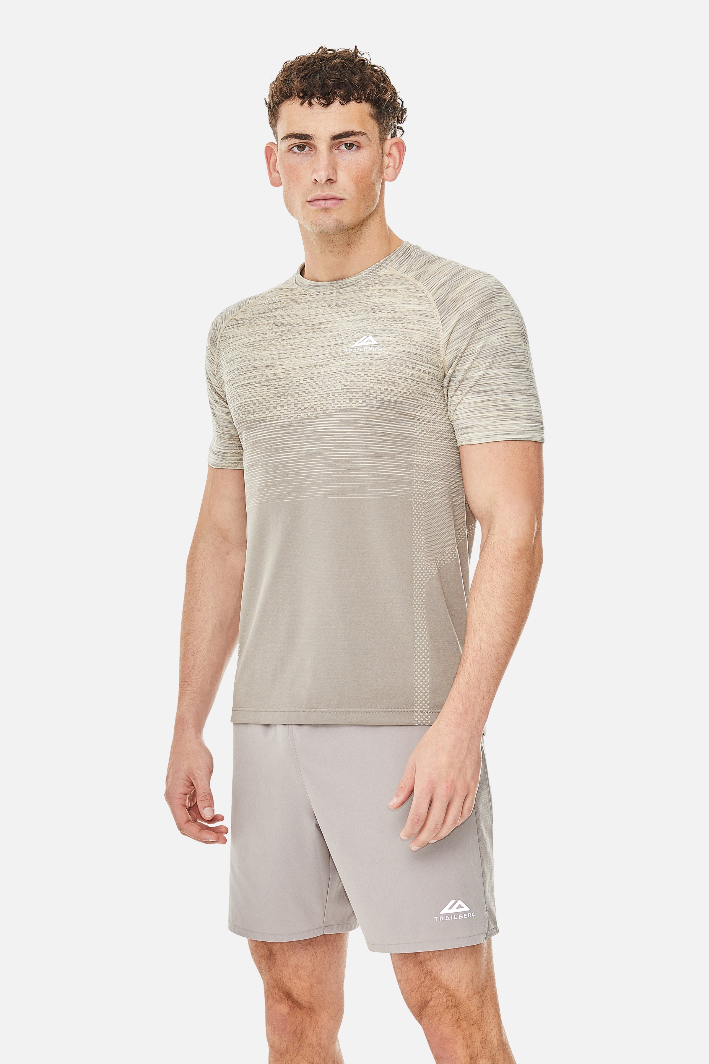Apex Seamless Essentials 2.0 Twinset - Pale Taupe