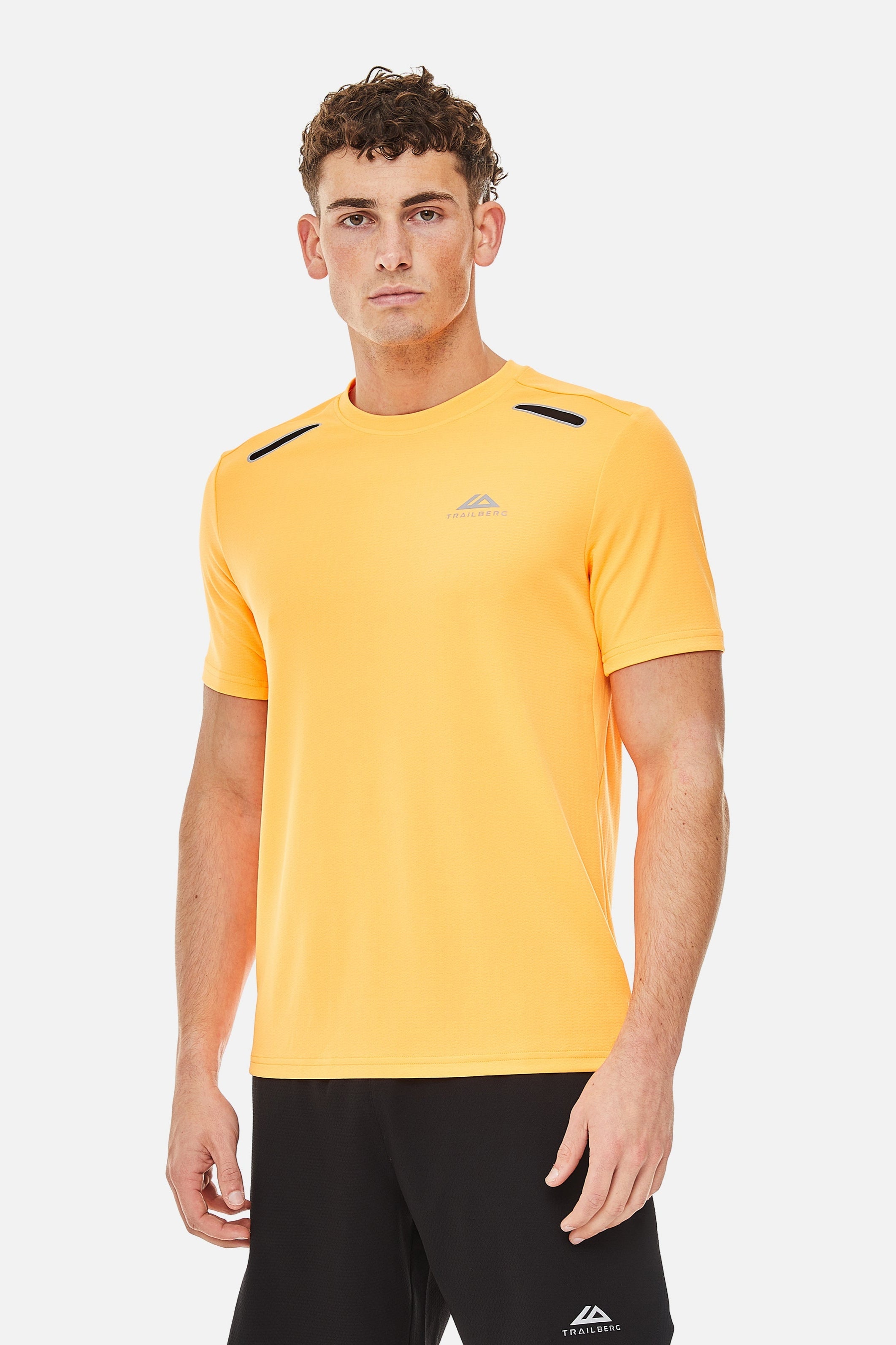 Gotthard Tee - Vivid Nectarine