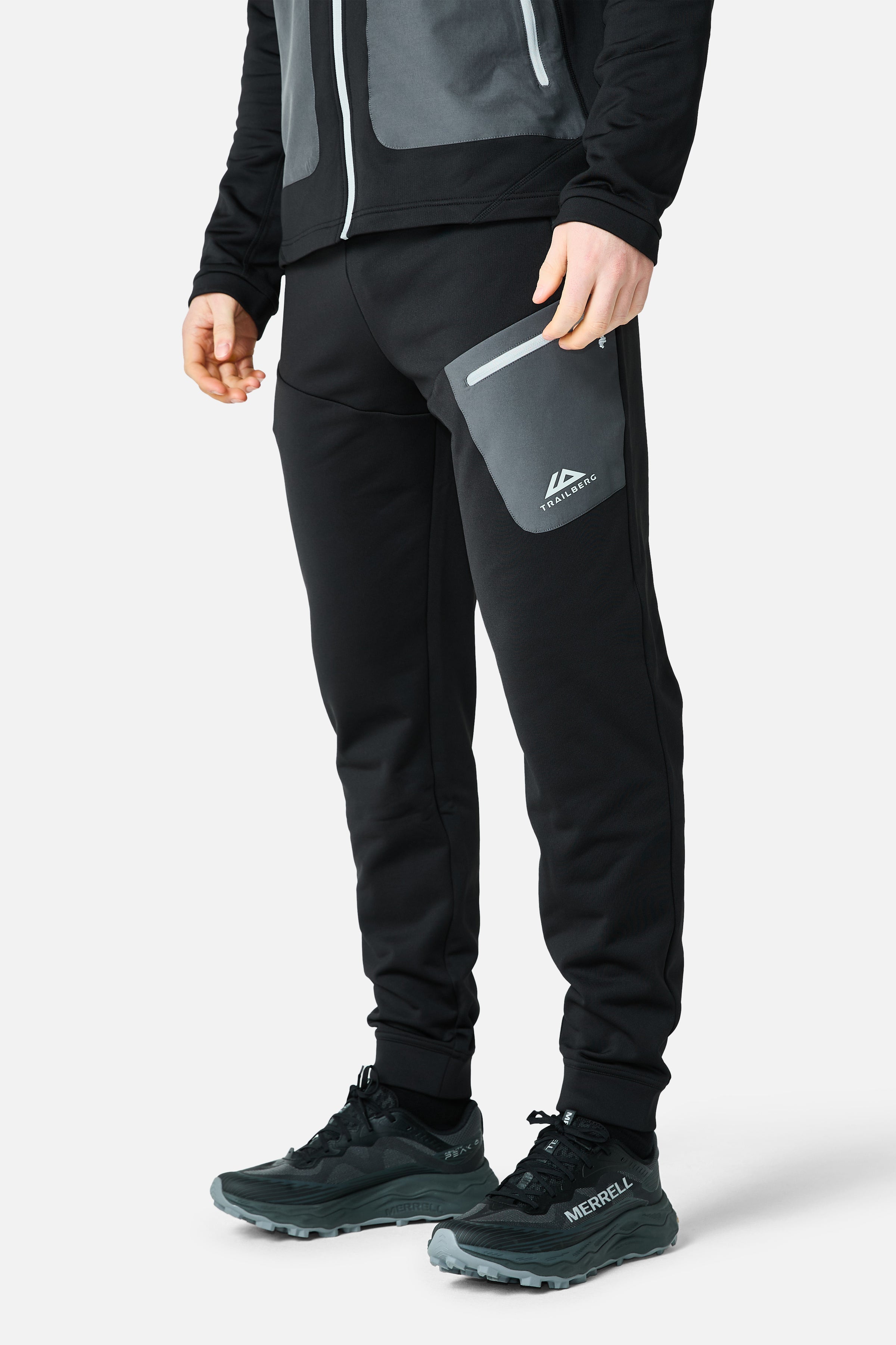 Vale Gridded Fleece Tracksuit - Black