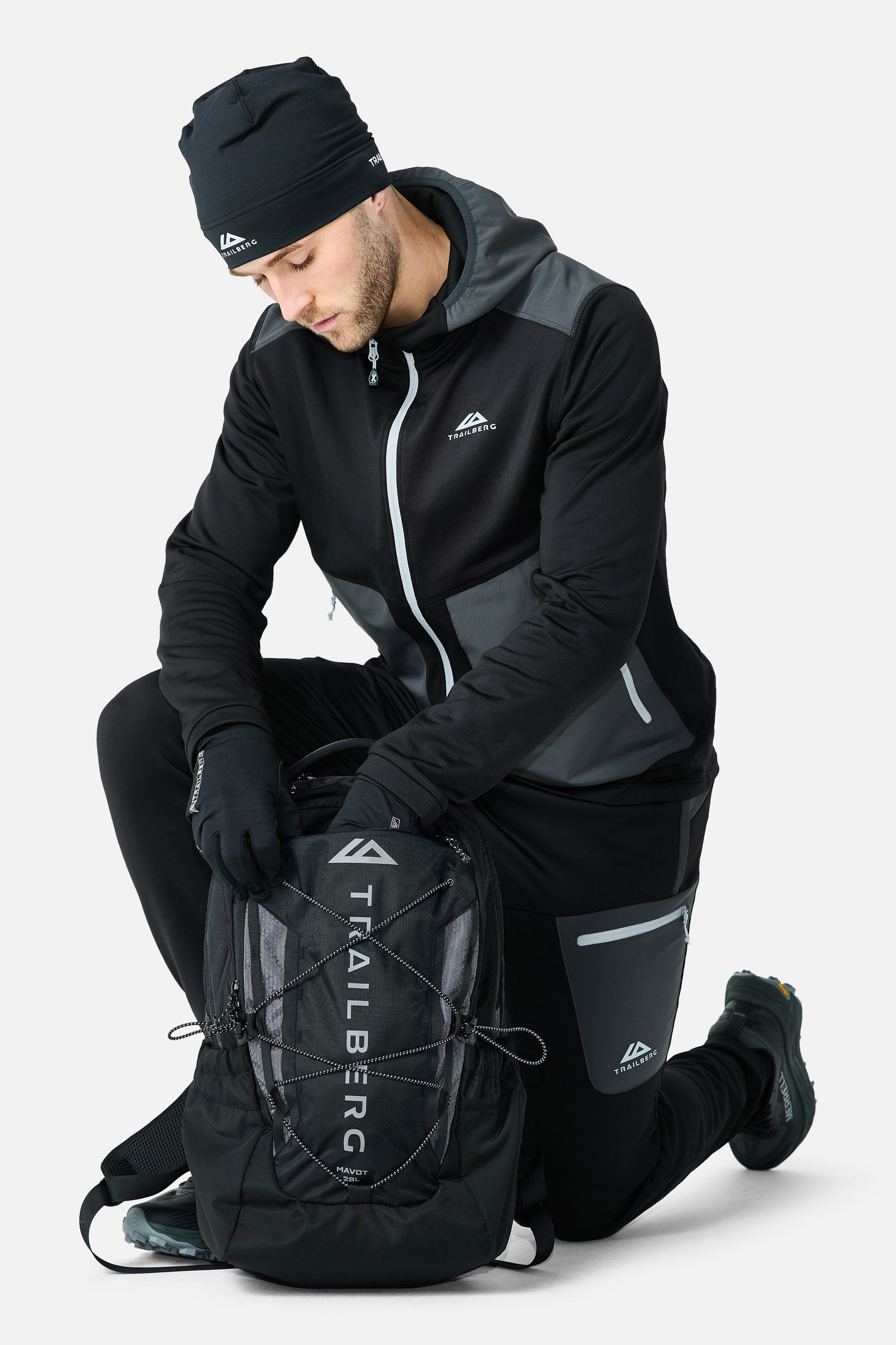 Vale Gridded Fleece Tracksuit - Black