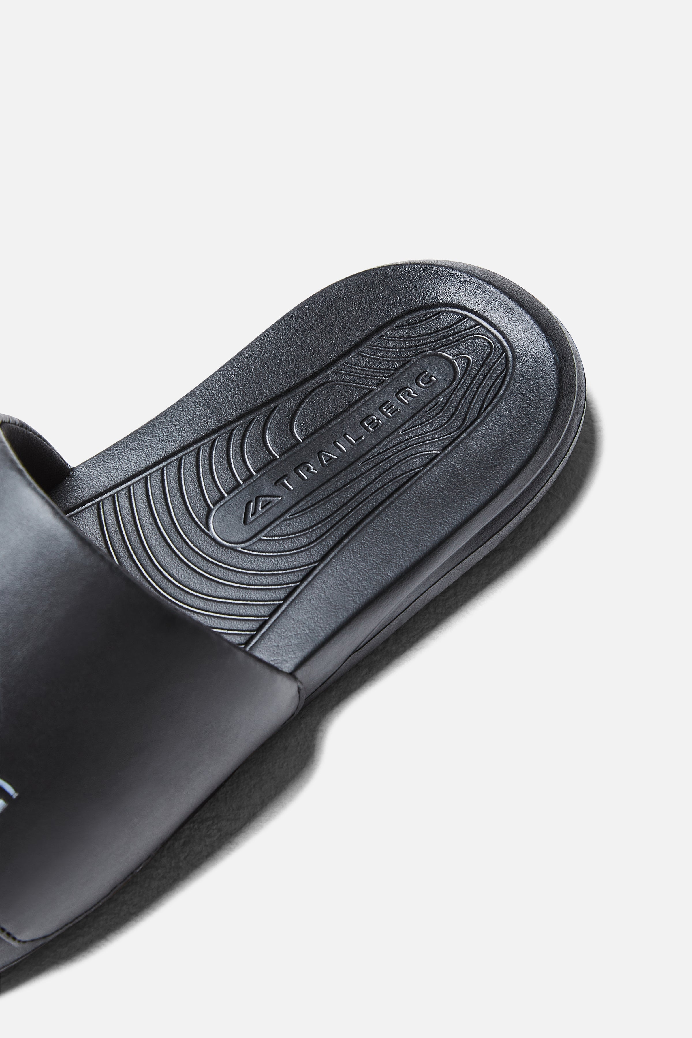 Core Sliders - Black/Moon Grey