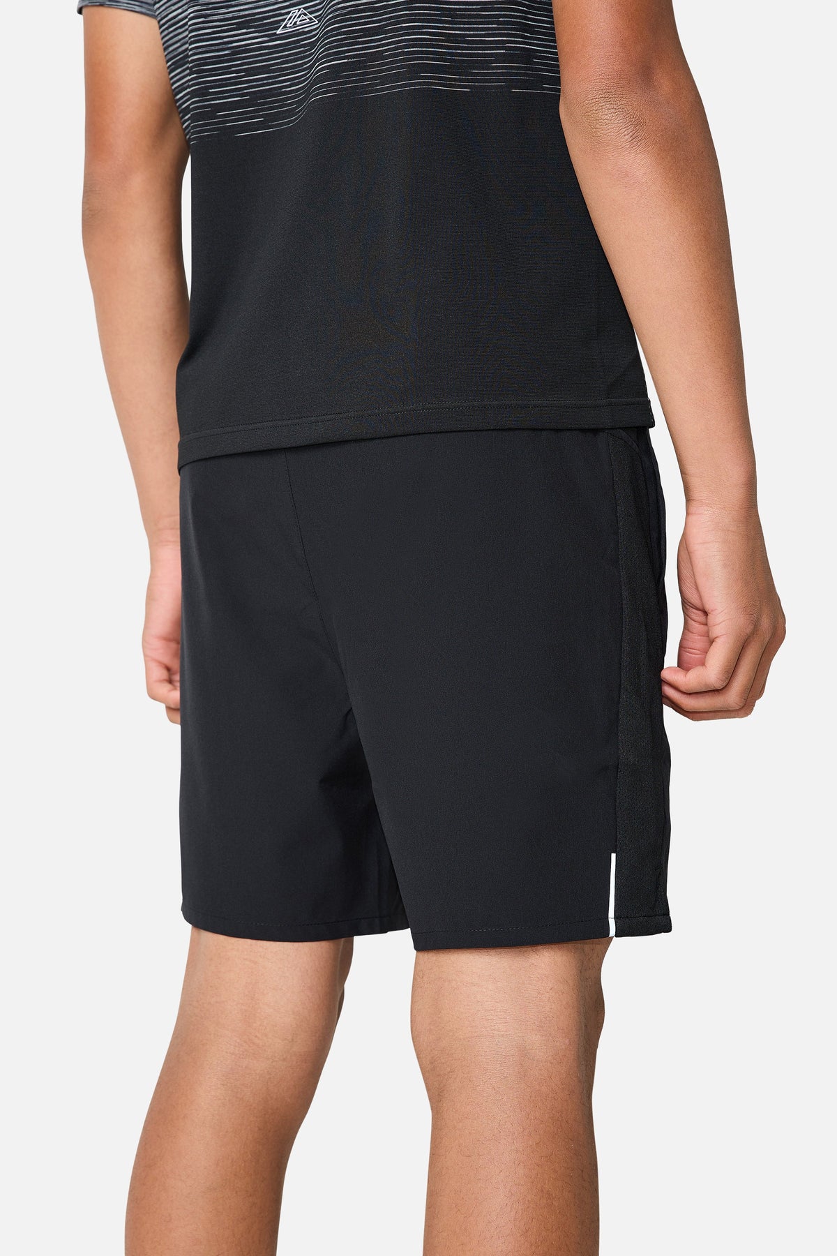 Boys Essentials 3.0 Short - Black