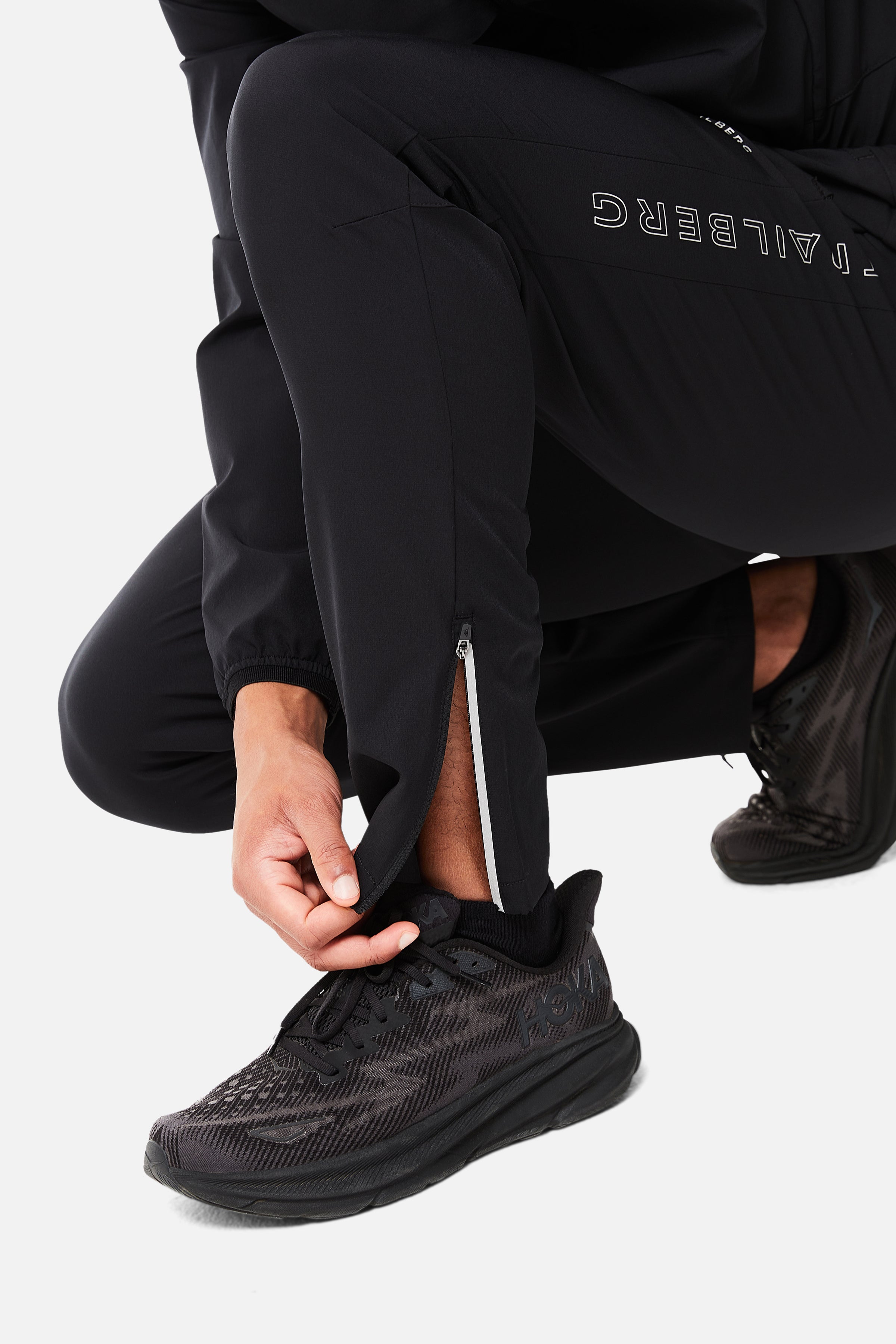 Horizon Tracksuit - Black
