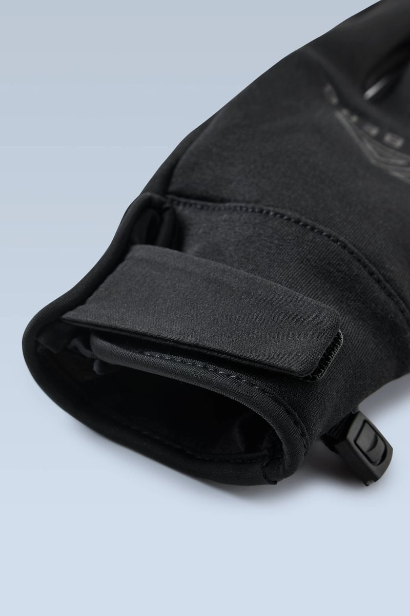 Astra Insulated Gloves - Black