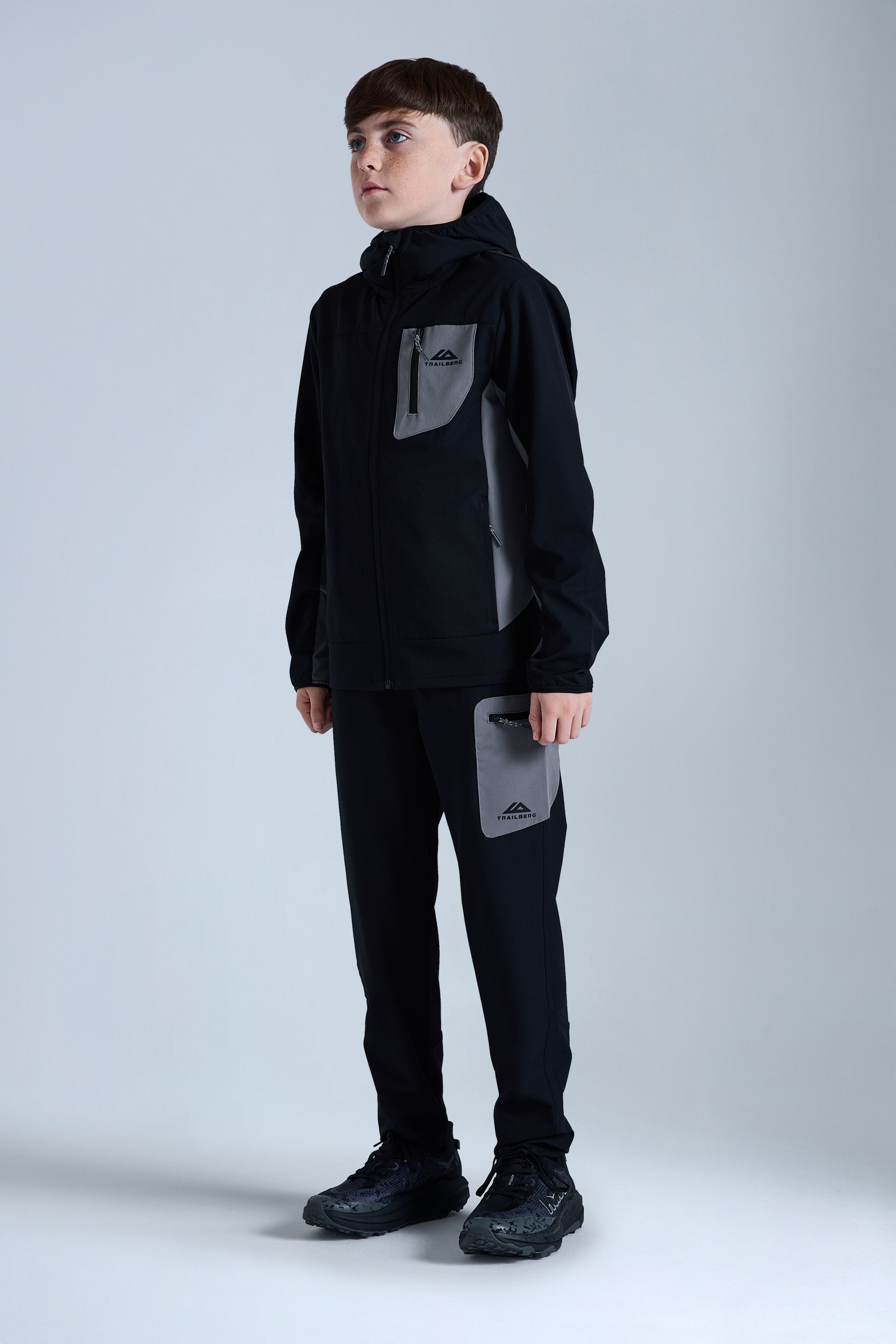 Boys Venture Outdoor Tracksuit - Black