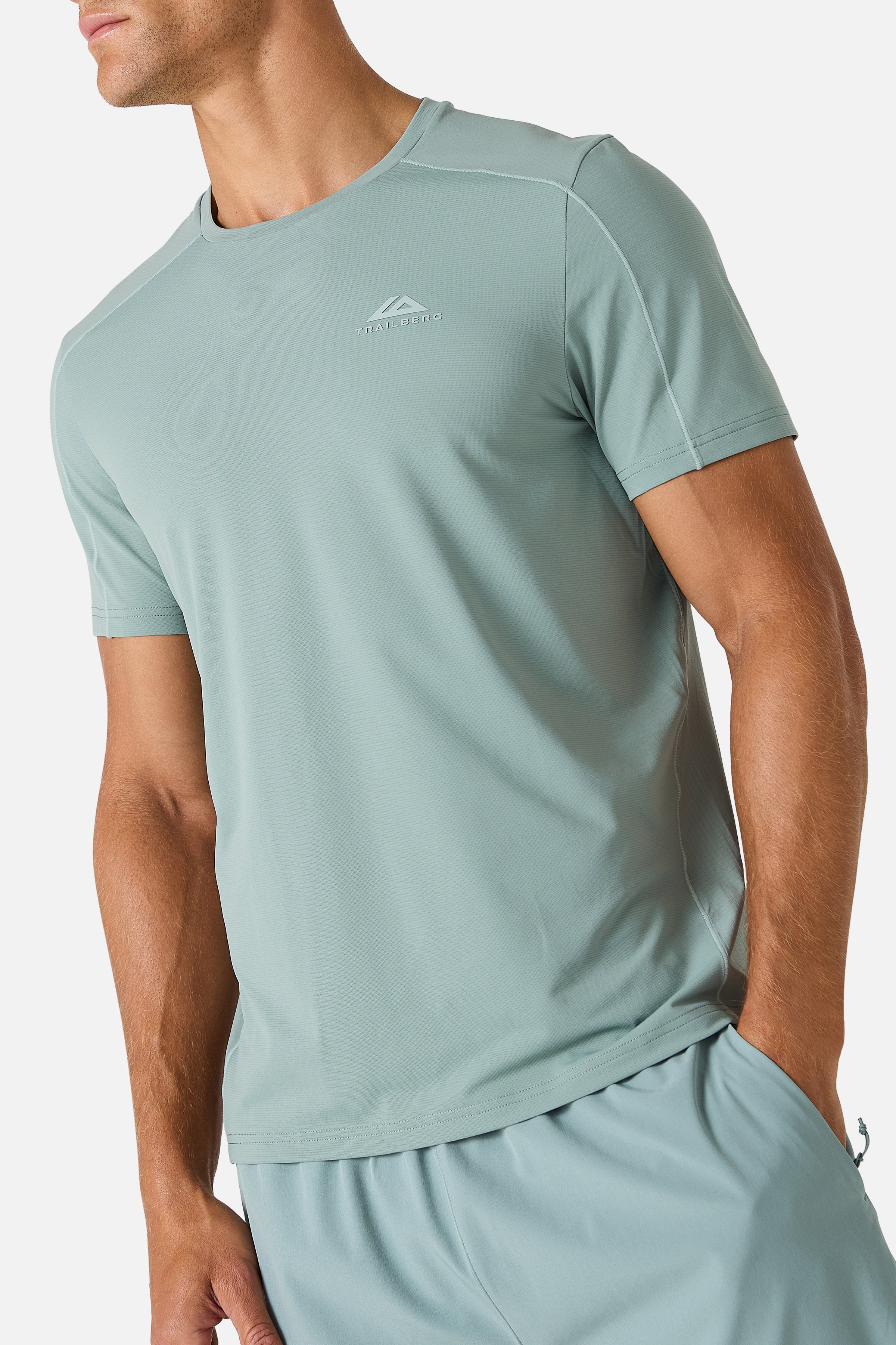 Momentum Twinset - Willow Green/Idyllic Green