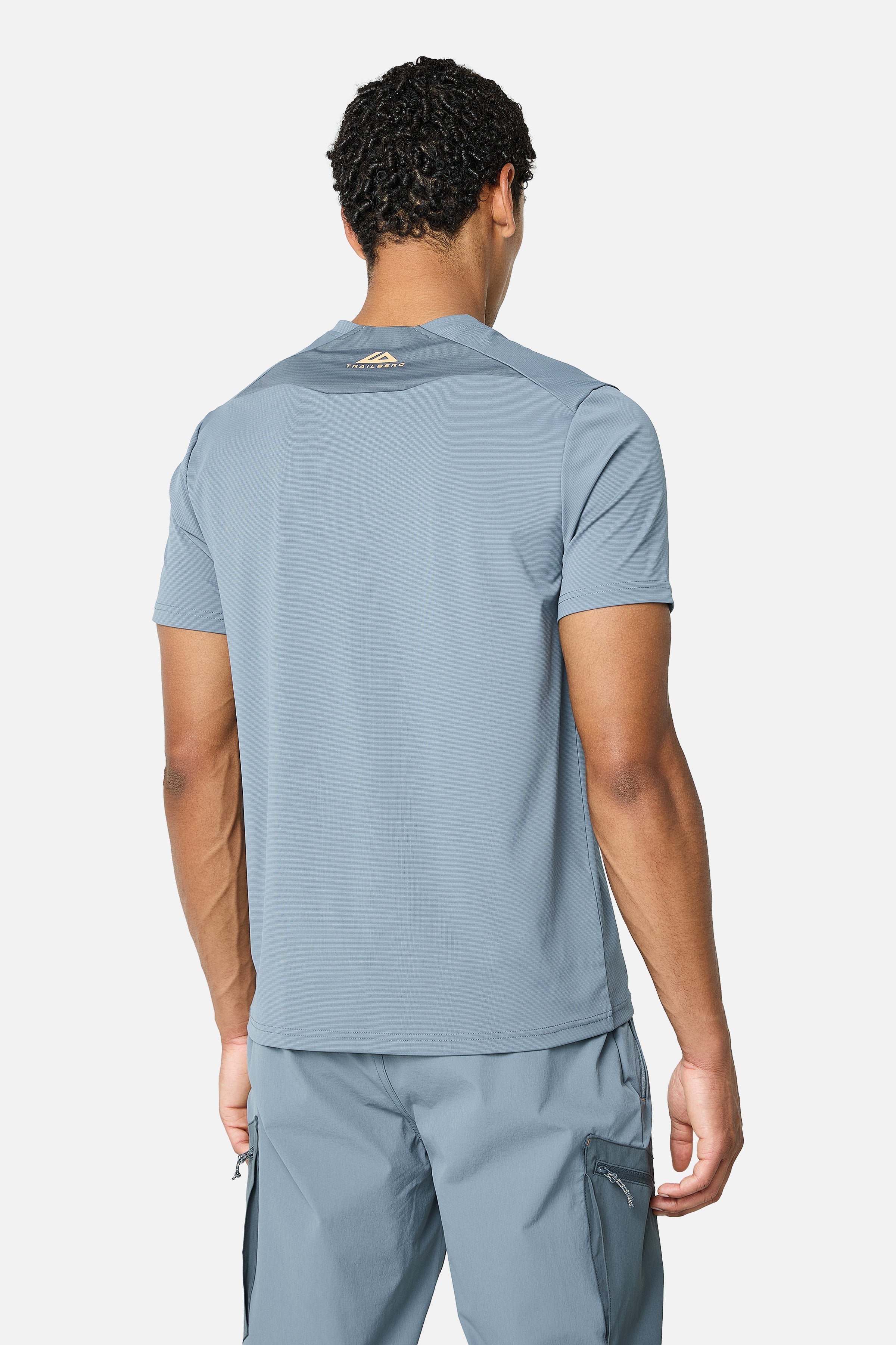 Oberland Cargo Tee - Ash Grey/Graphite Grey/Melon Sorbet