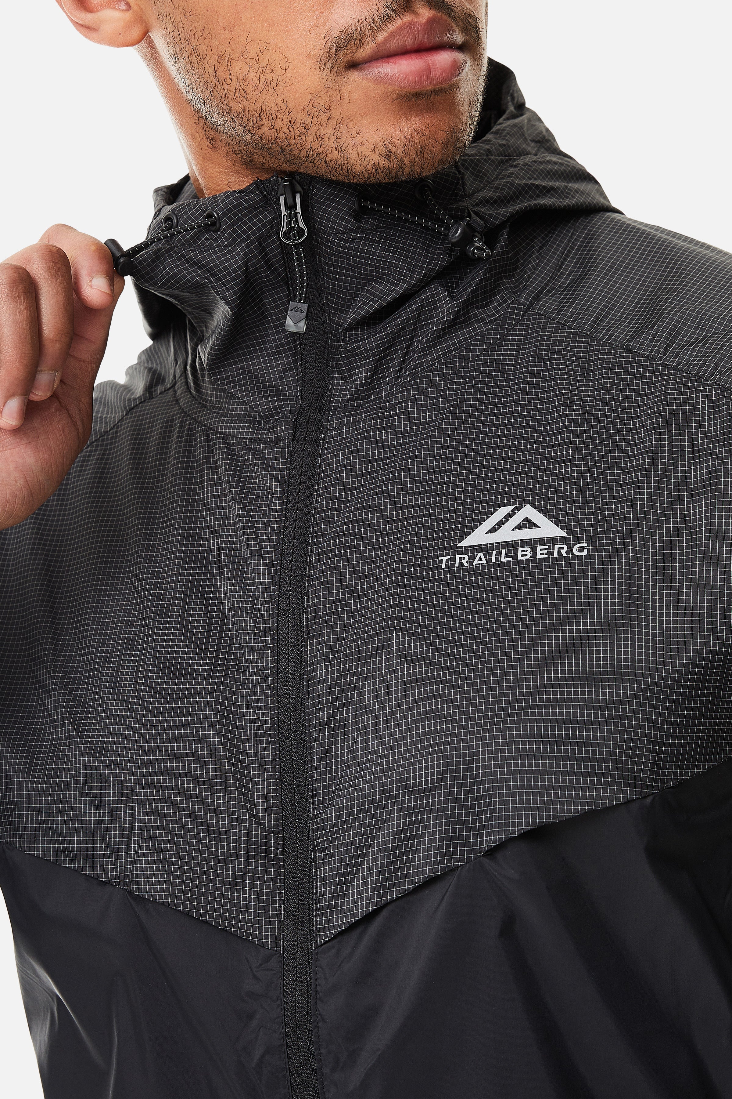 Rapid Grid Windbreaker - Black