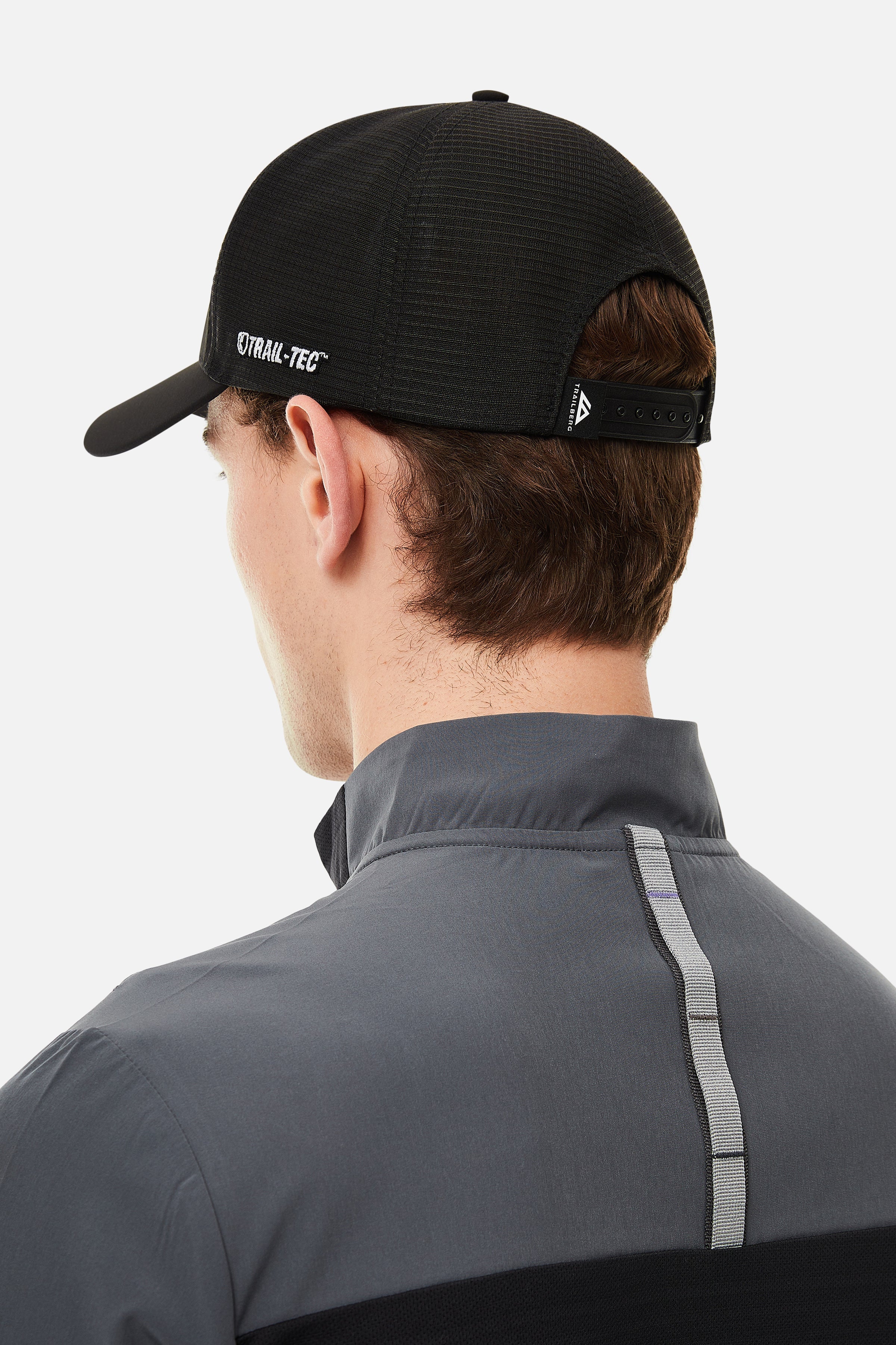 RIDGE TRUCKER CAP - BLACK/WHITE