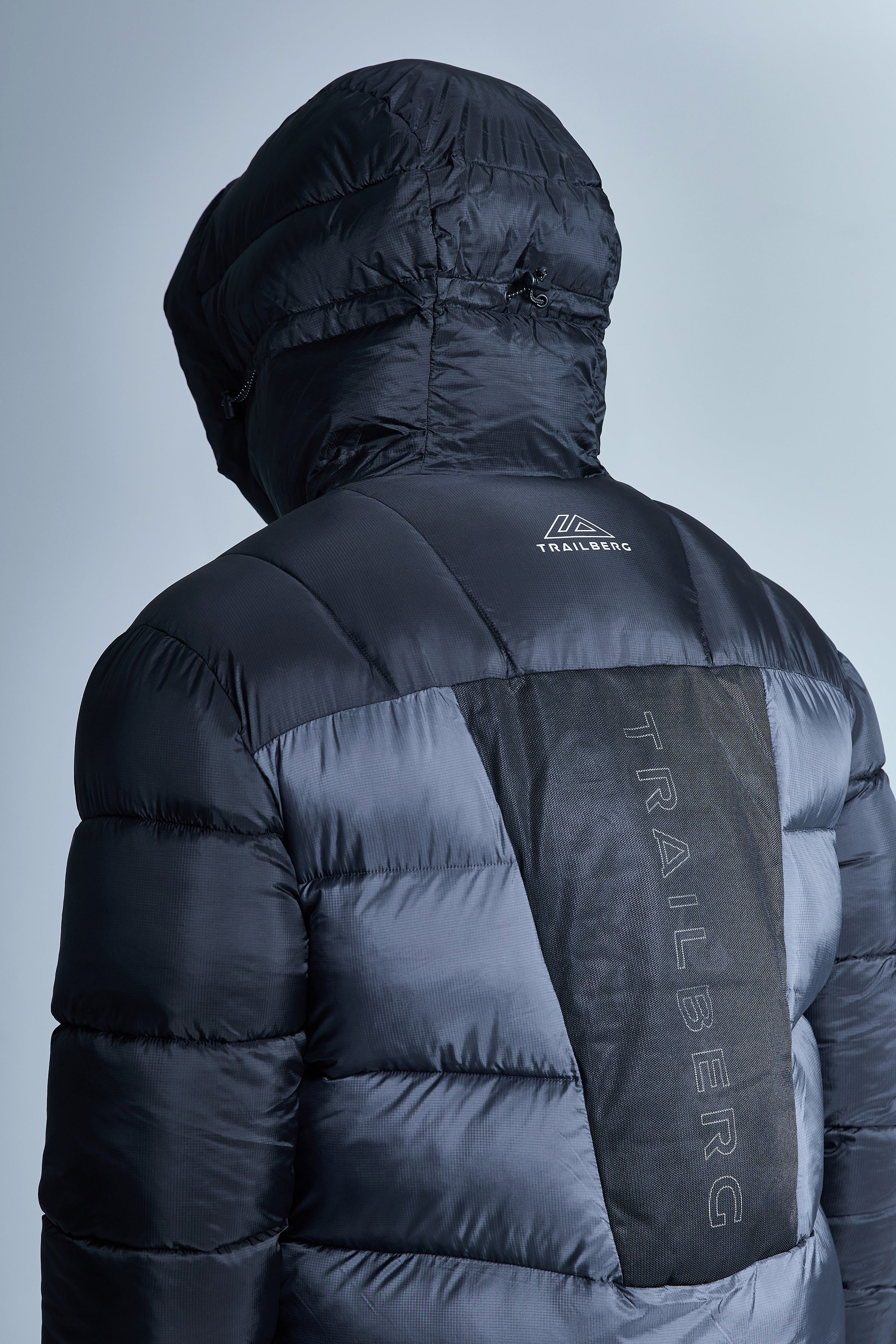 Alpina Insulated Jacket - Black/Volcano Grey