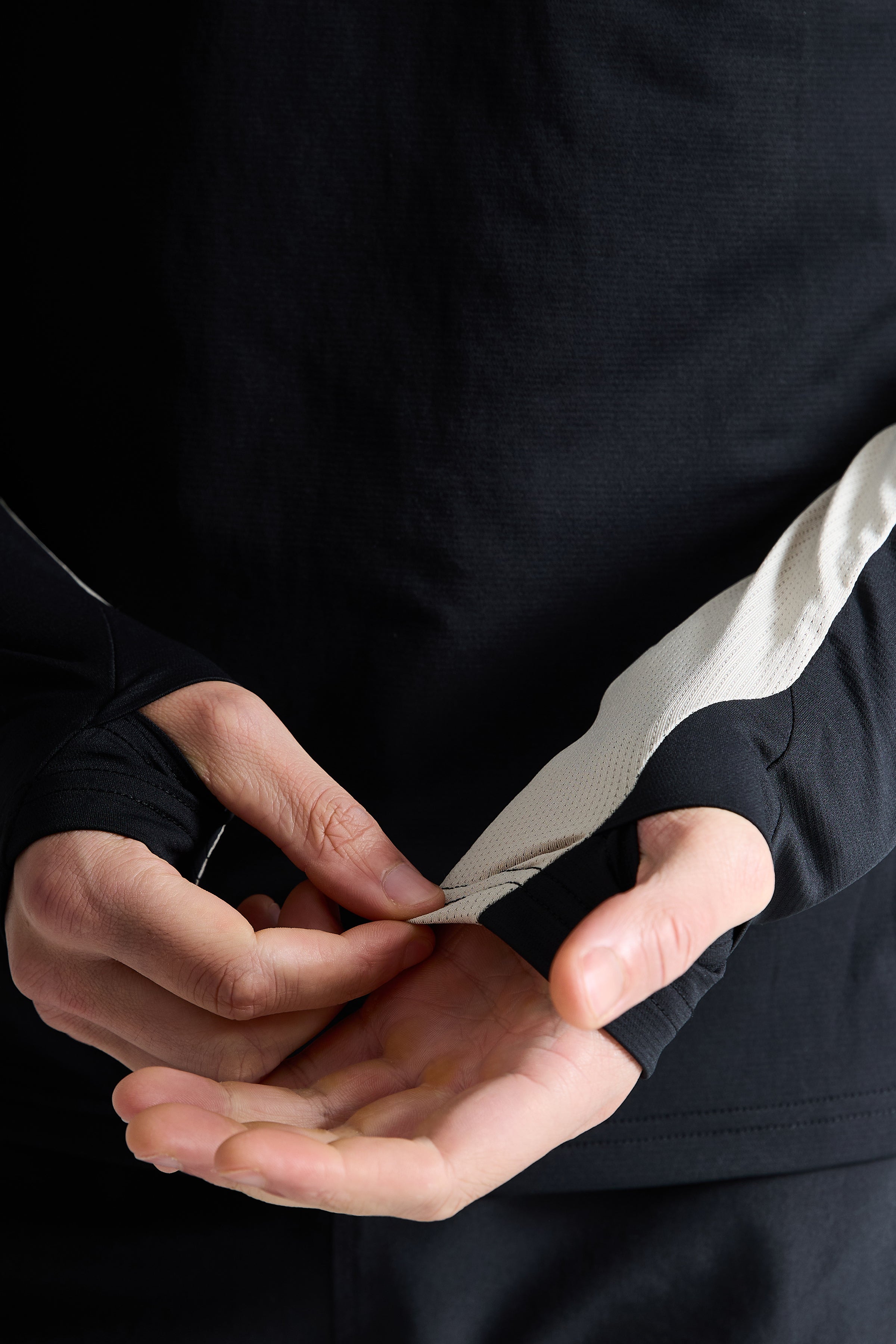 AW25 Triathlon 1/4 Zip - Black/Pale Taupe/Fossil Brown