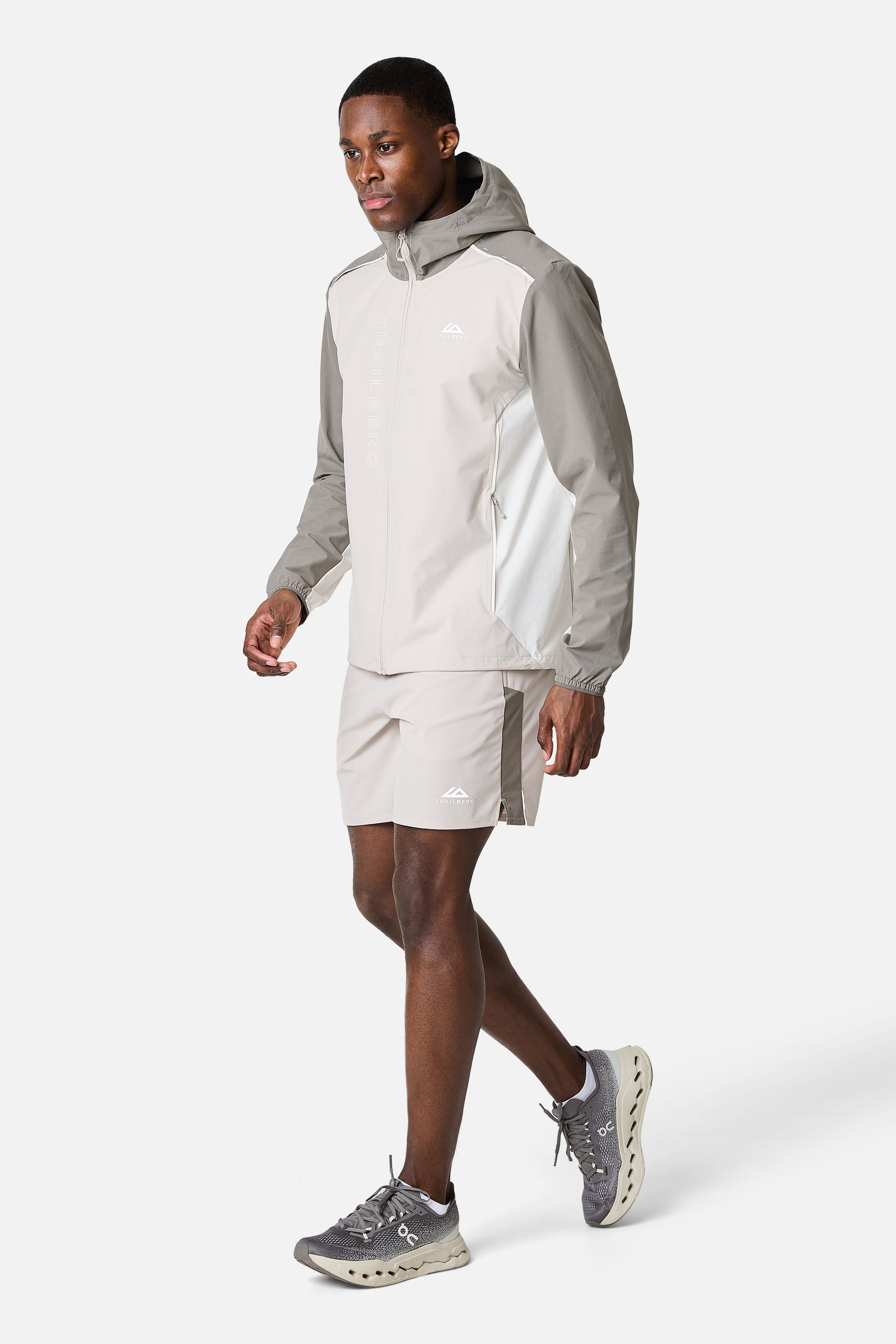 SS26 Triathlon Windbreaker - Pebble Stone/Mocha/Frosted Ridge