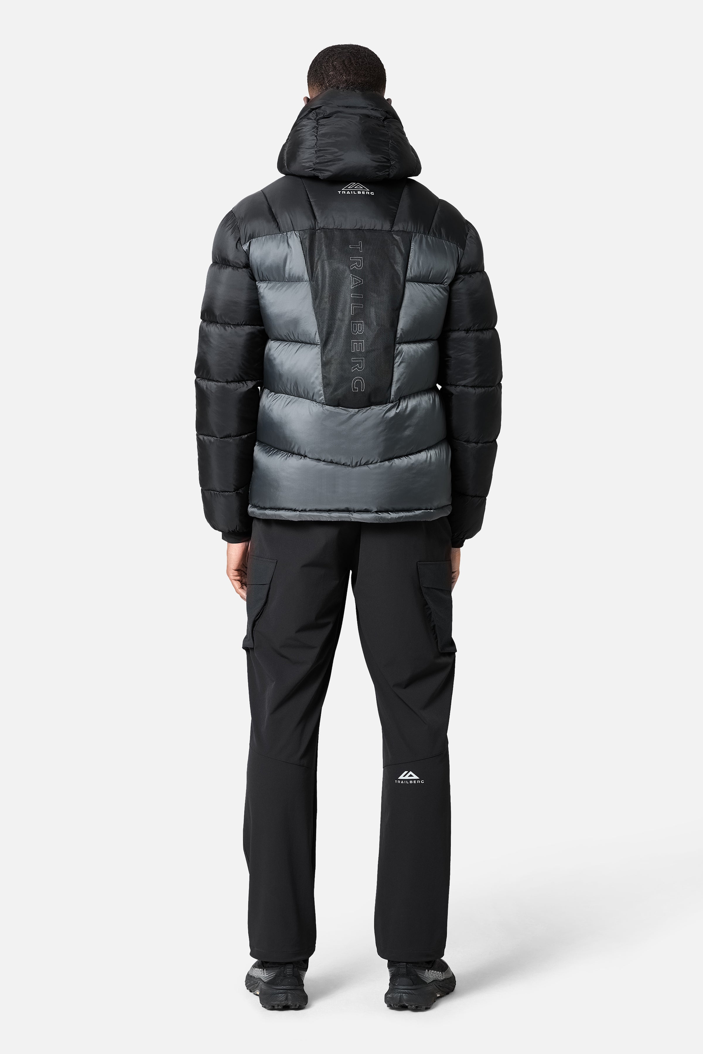 Alpina Insulated Jacket - Black/Volcano Grey