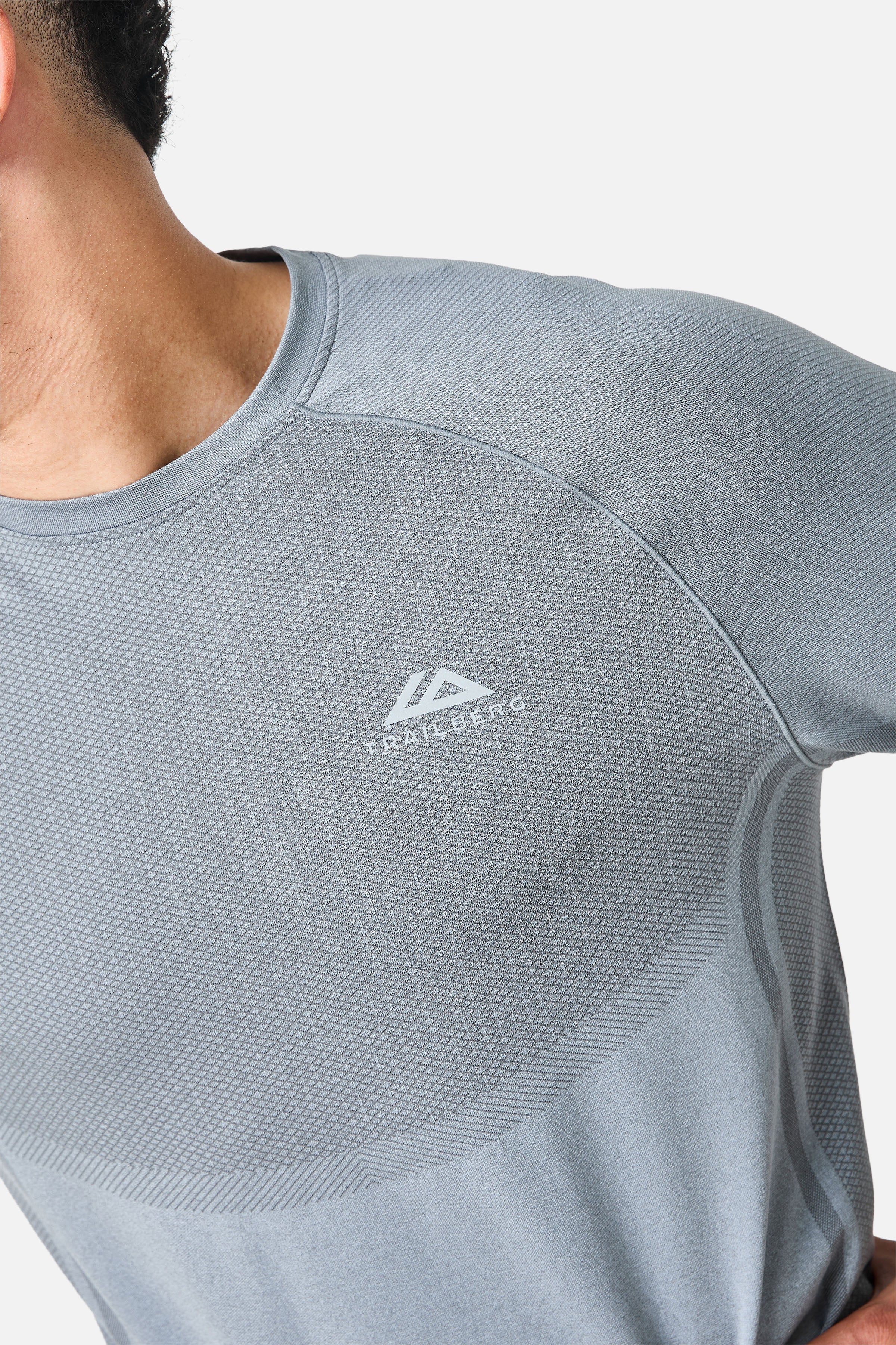 Fusion Seamless Tee - Lunar Grey/Graphite Grey