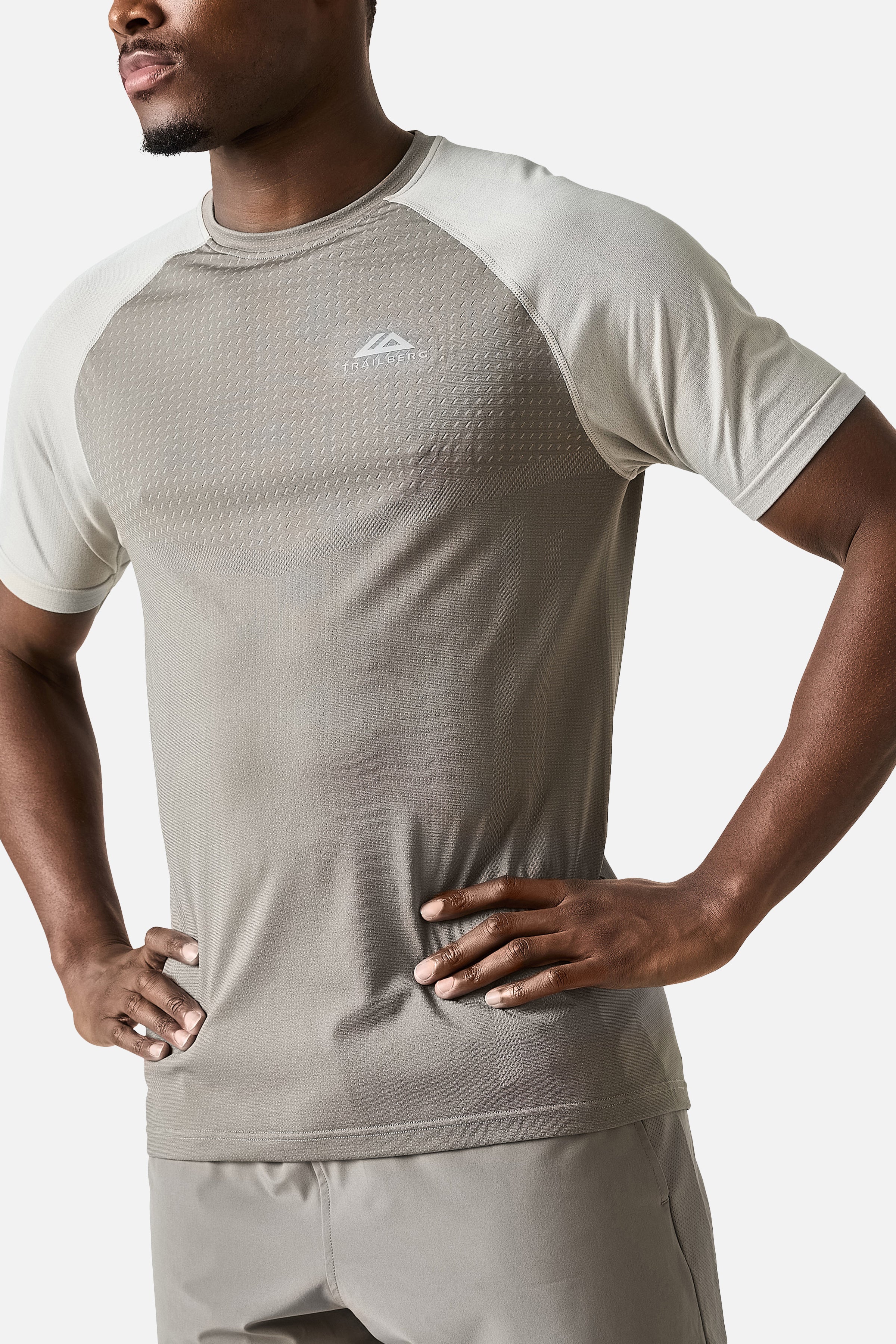 Rapid Dash Seamless Tee - Mocha/Pebblestone