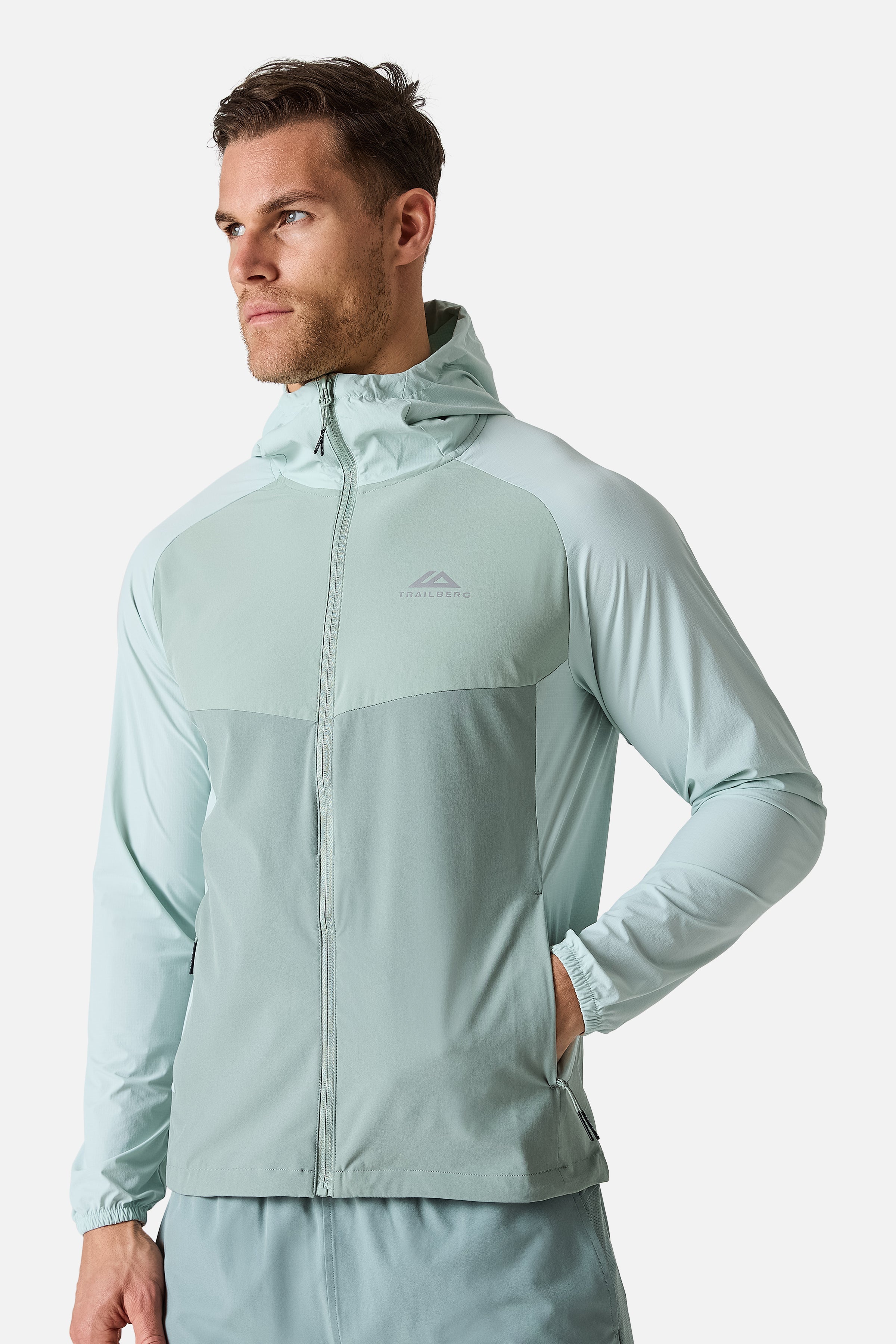 Focus Essentials Windset - Willow Green
