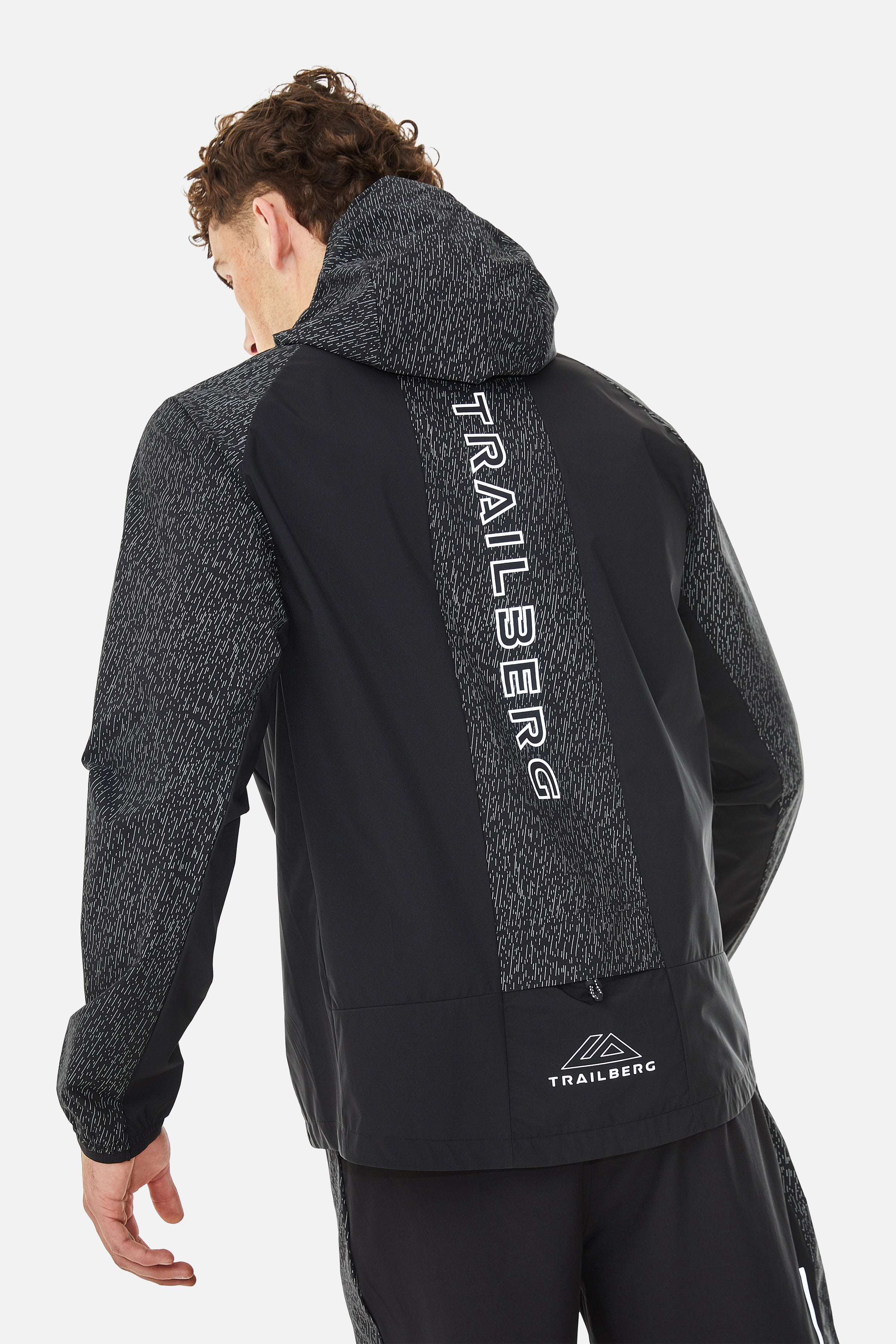 Reflect Windbreaker - Black