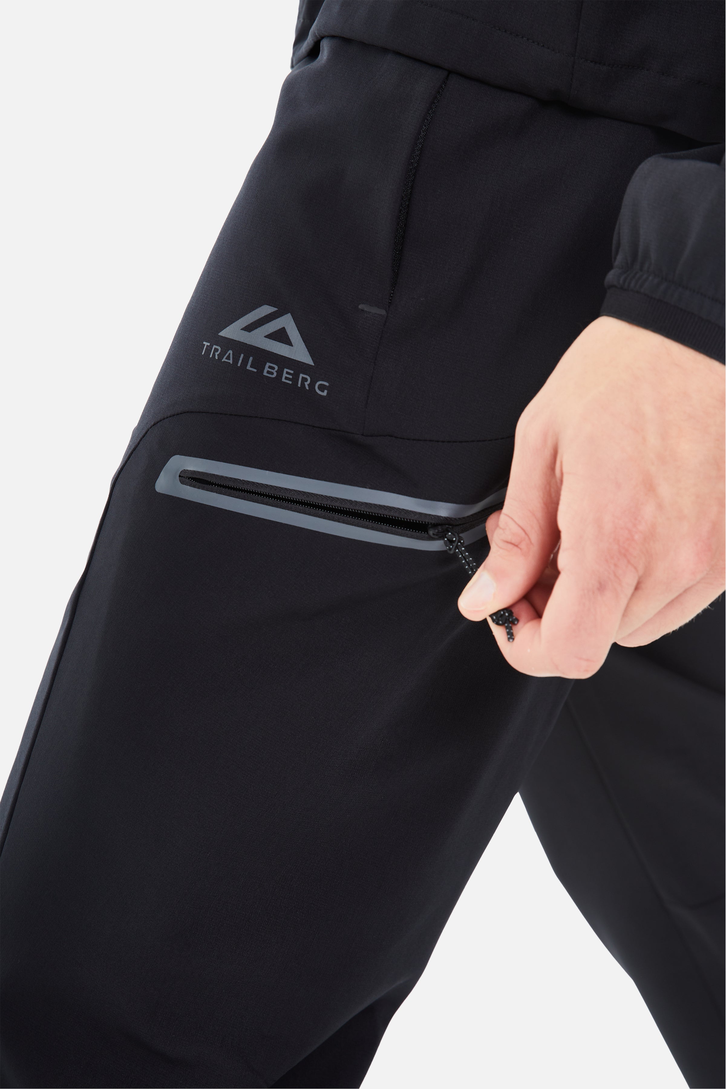 Terra Nova Tracksuit - Black
