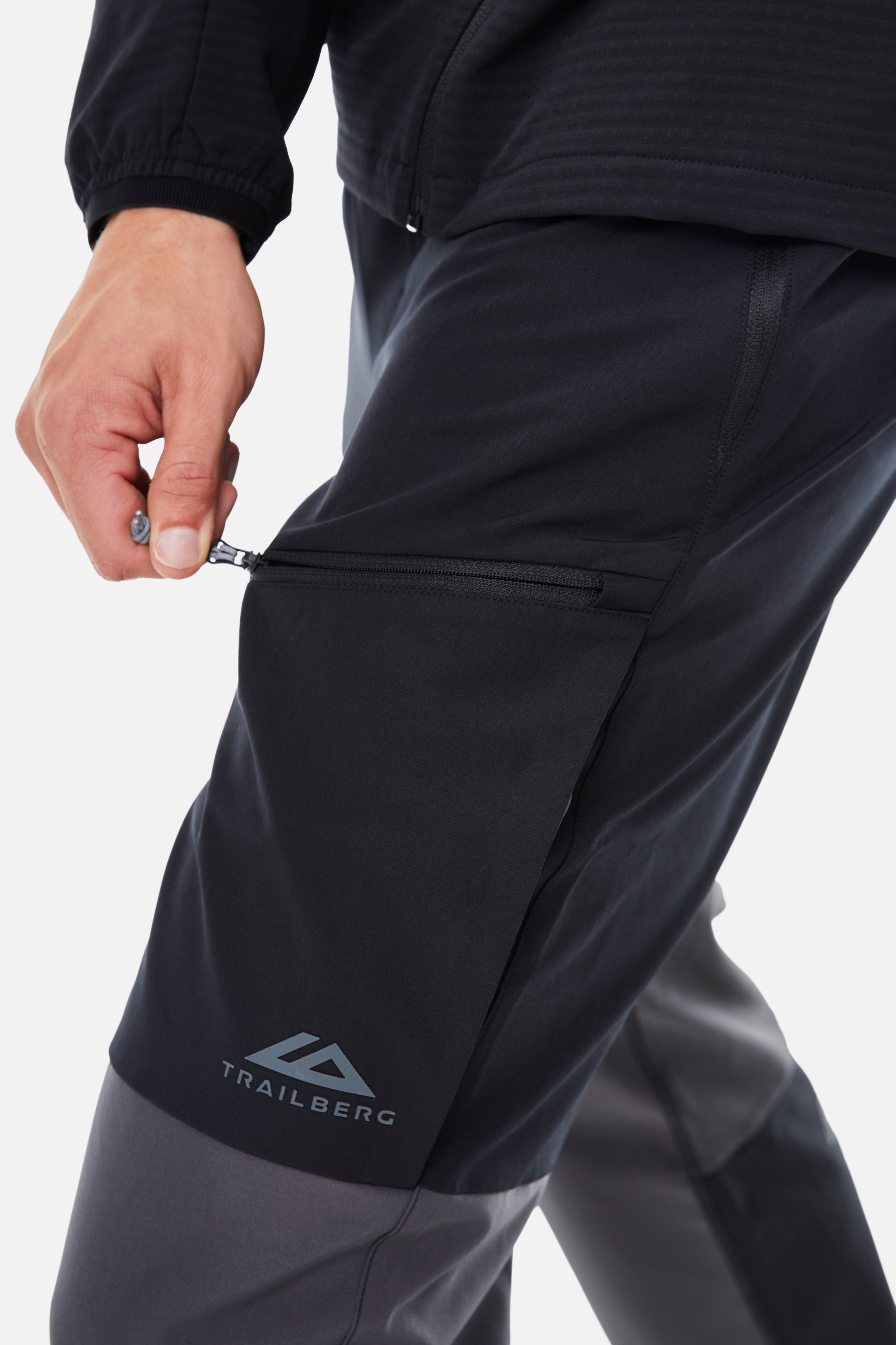 Tour 3.0 Tracksuit - Black/Volcano Grey