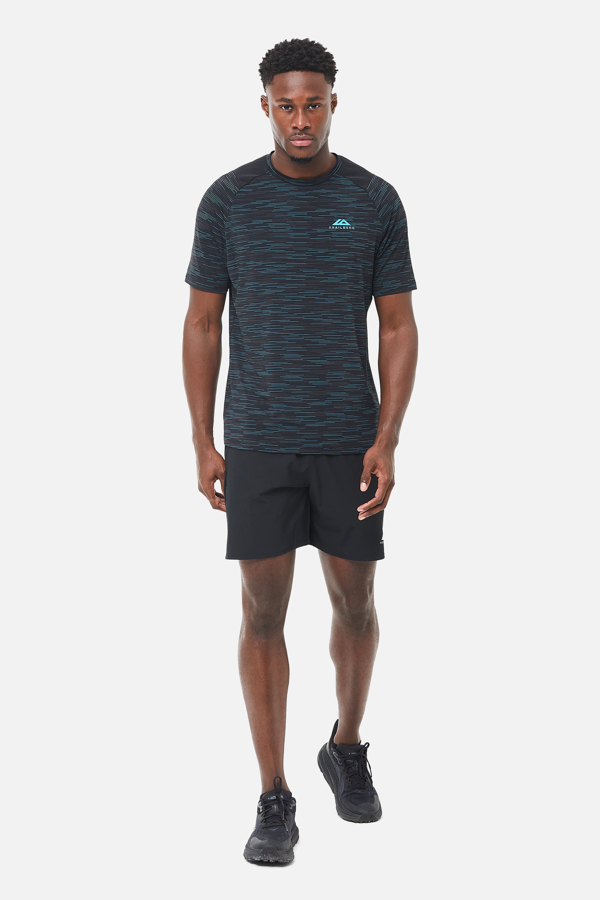 ESSENTIALS 2.0 SHORT - BLACK