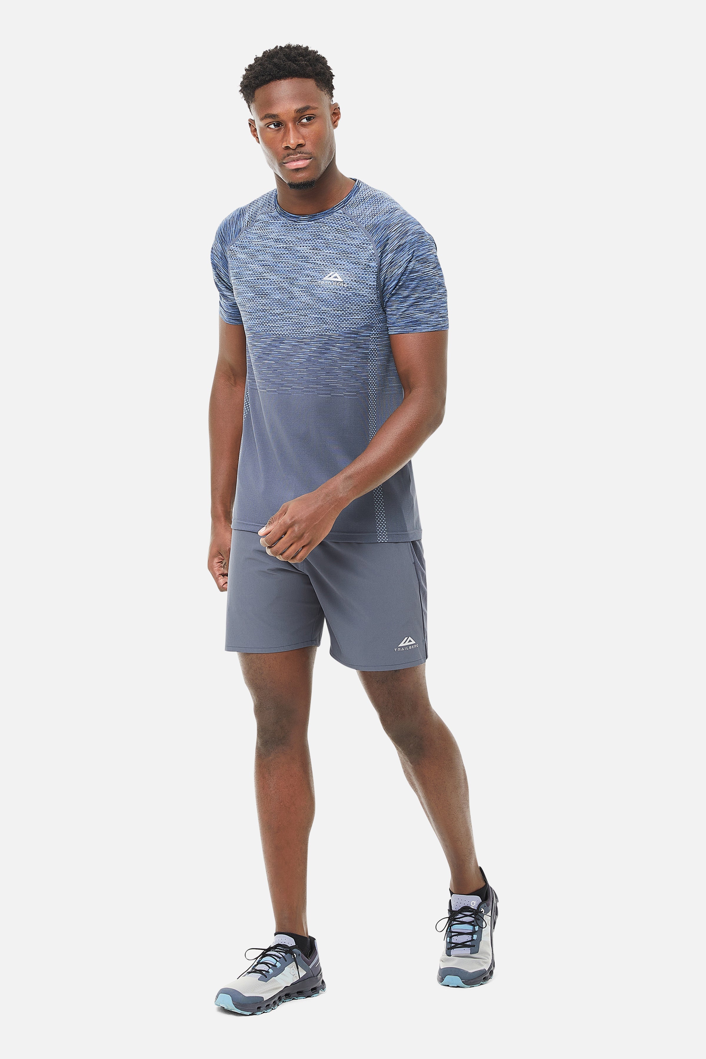 SUMMIT SEAMLESS TEE - OMBRE BLUE