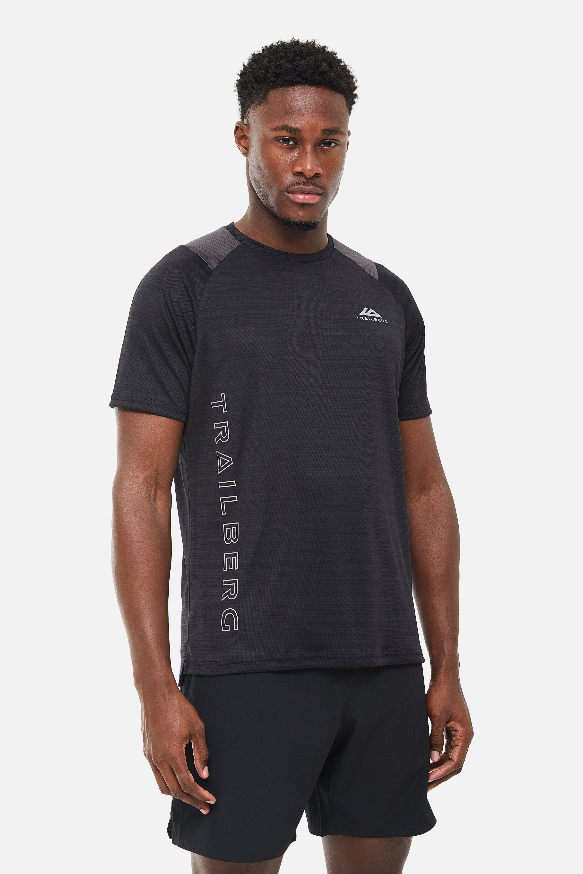 AW24 TRIATHLON TEE - BLACK/GREY